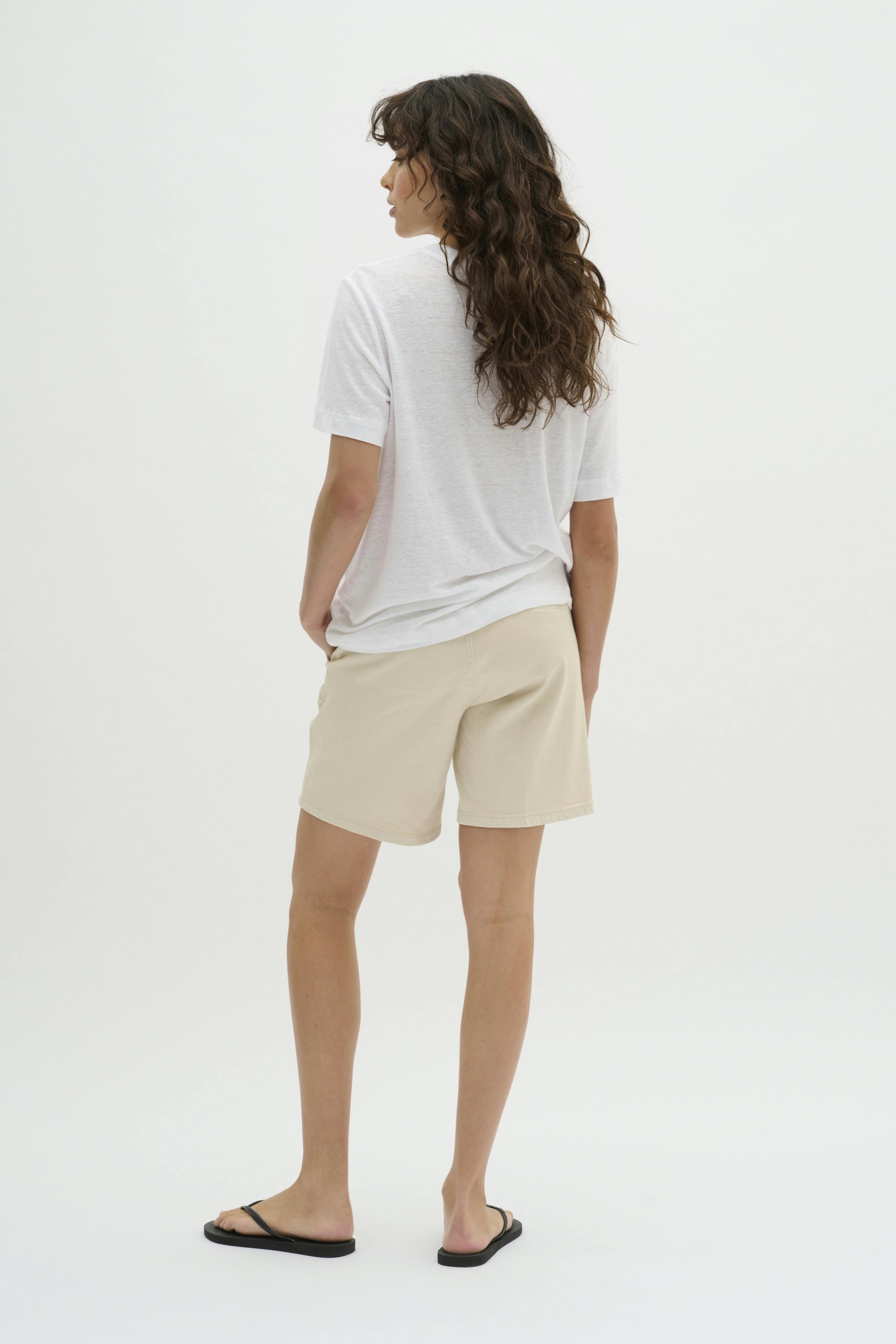 LisaMW Linen T-shirt LOOKBOOK BACK 10704762-110601