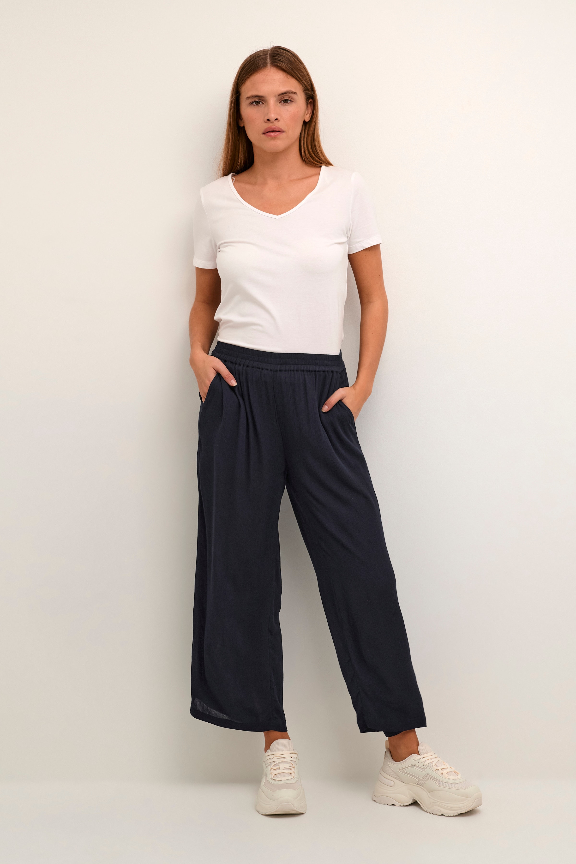 KAdacia Bukser LOOKBOOK FRONT 10506454-194020