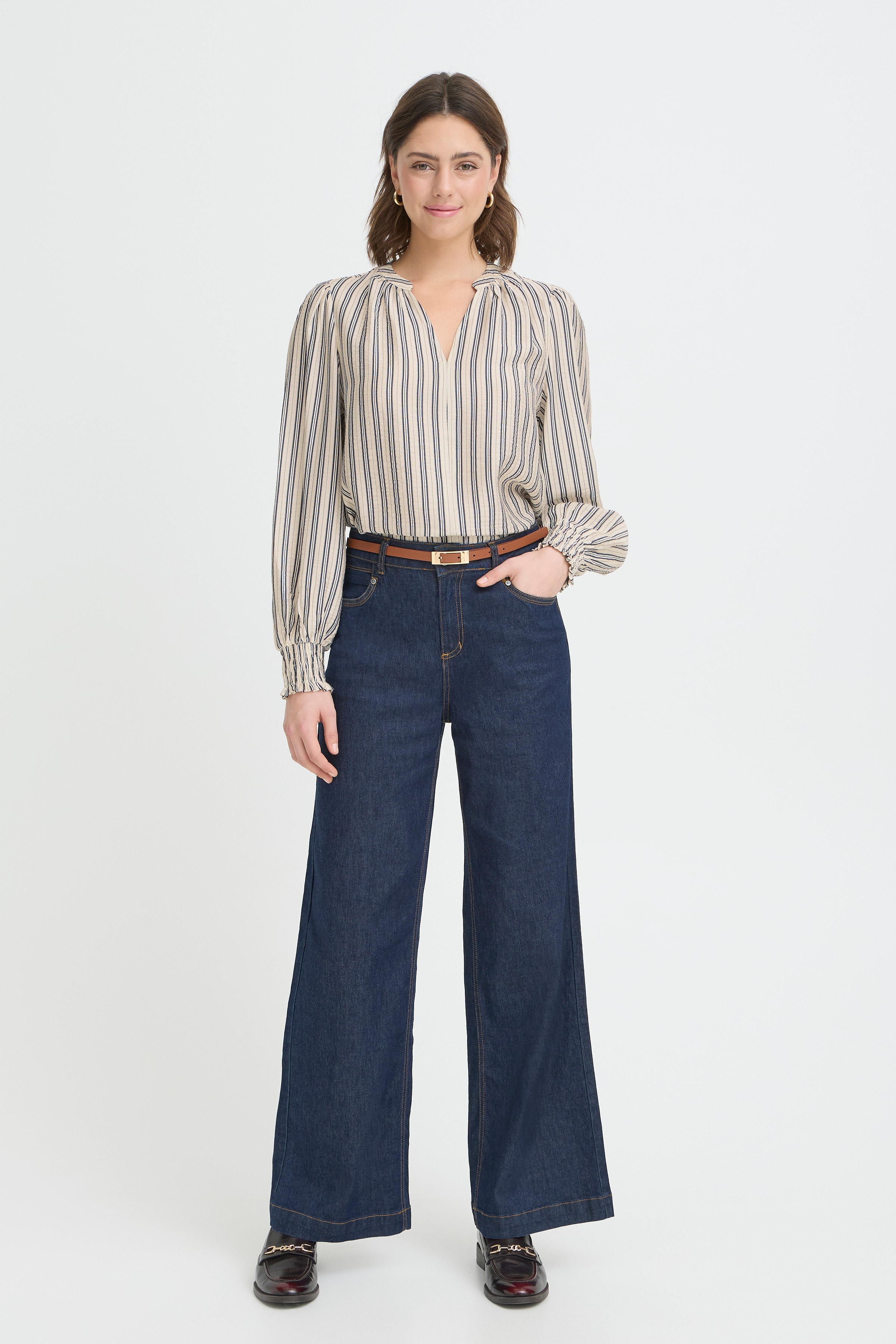 FRKAMILIA Blouse LOOKBOOK FRONT 20617807-900007530