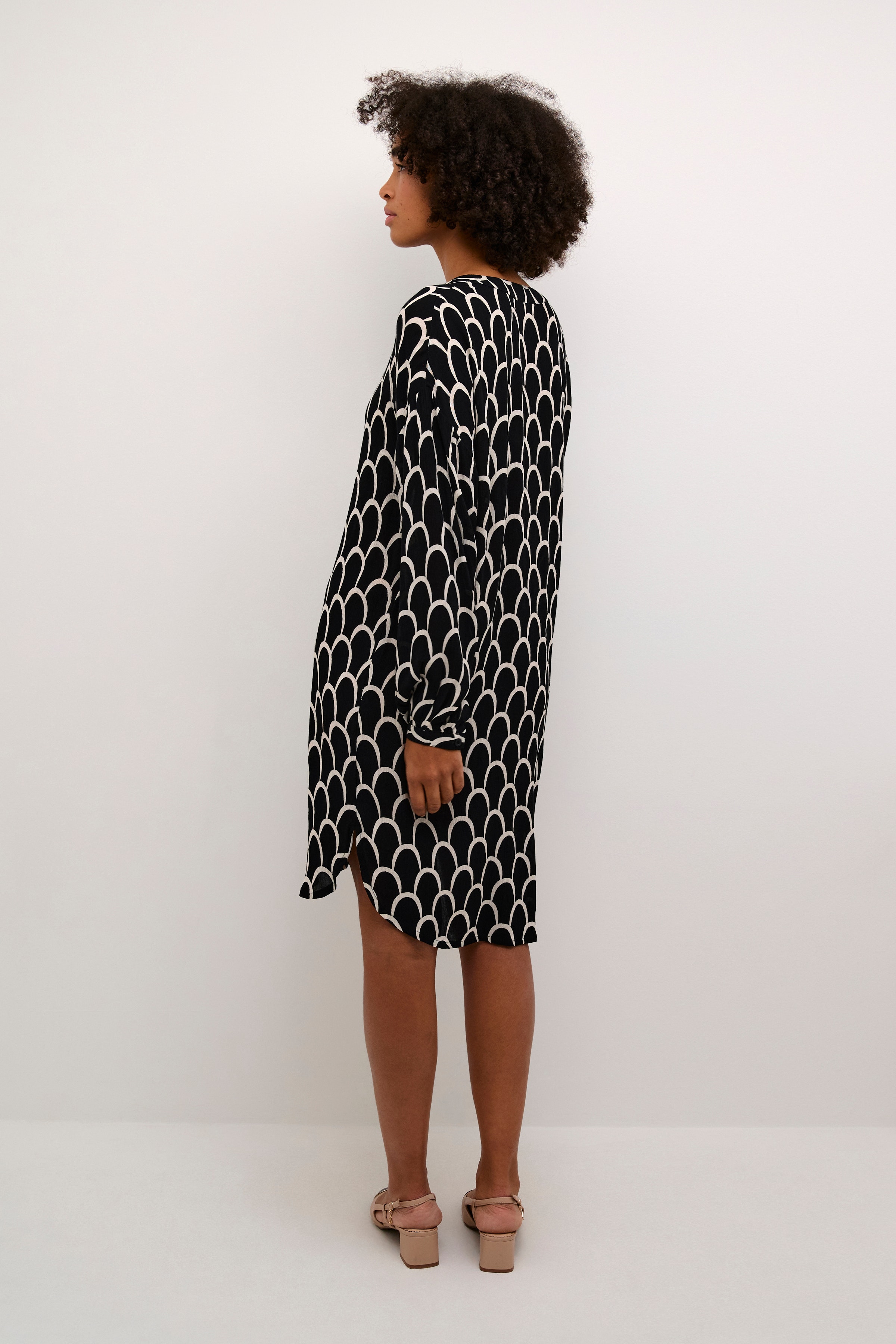 KAamber Kjole LOOKBOOK BACK 10507894-104857
