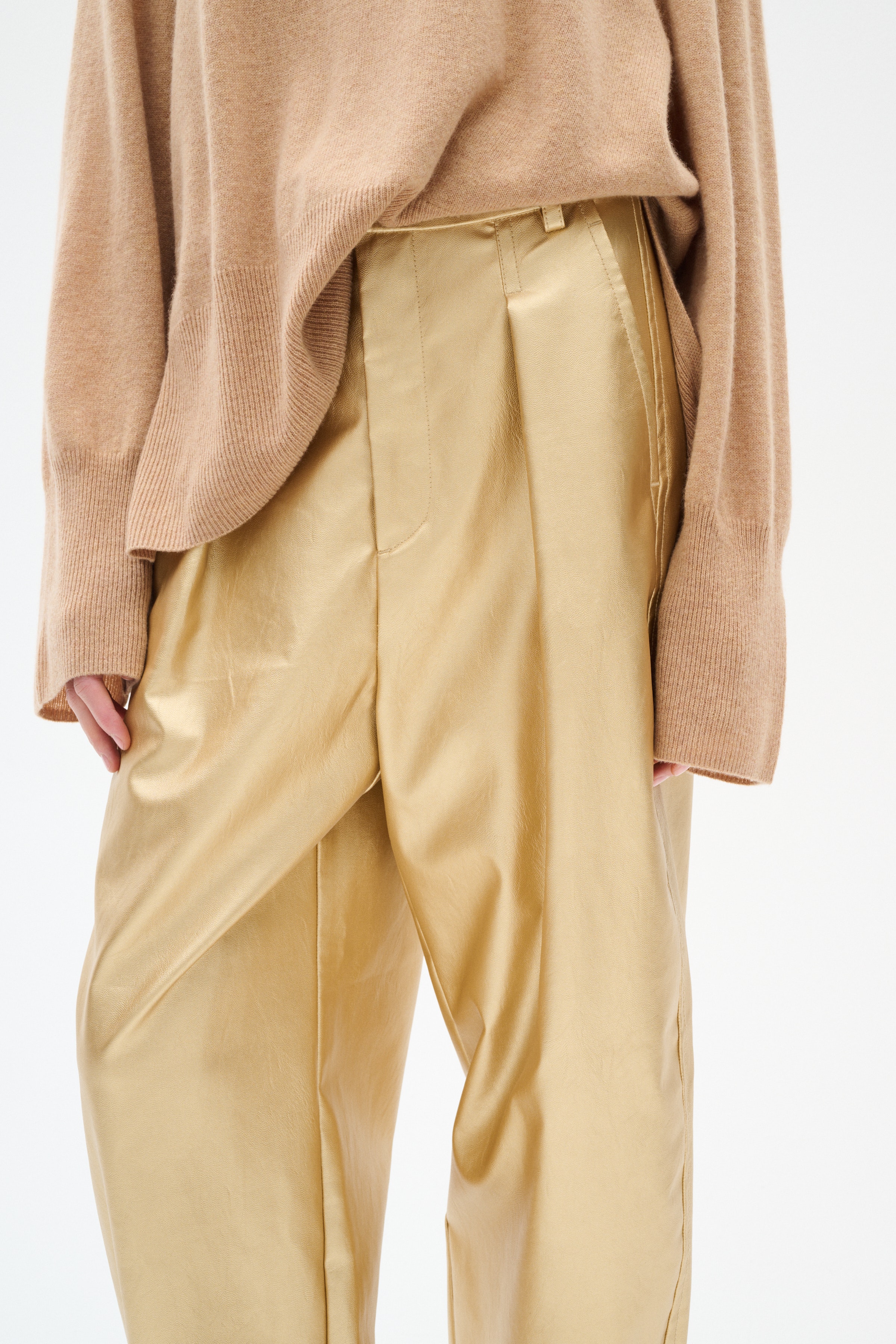 WenonaIW Byxor LOOKBOOK FRONT 30110201-300031
