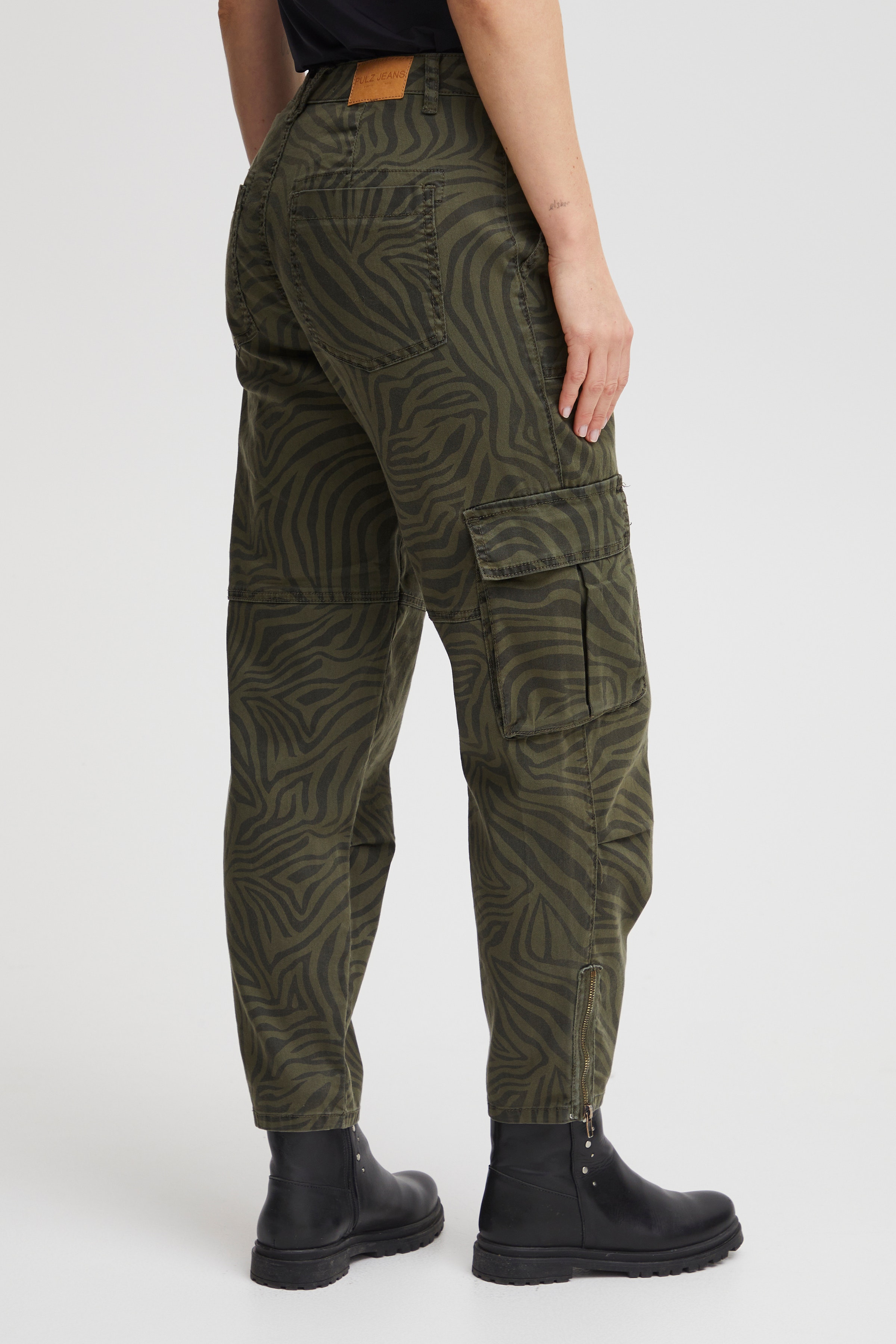 PZANGELA Bukser LOOKBOOK FRONT 50206948-201651