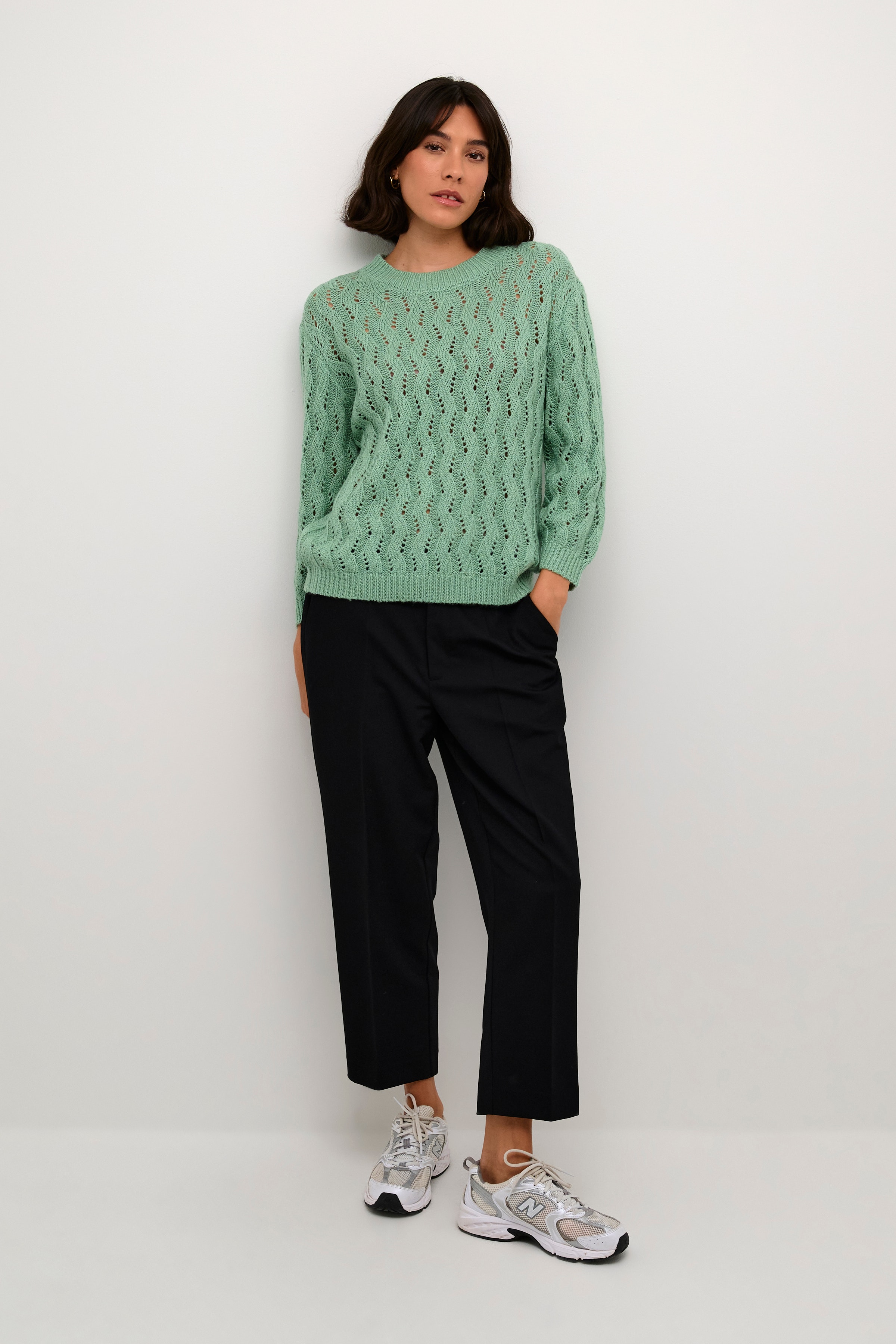 KAlena Pullover LOOKBOOK FRONT 10508807-165907