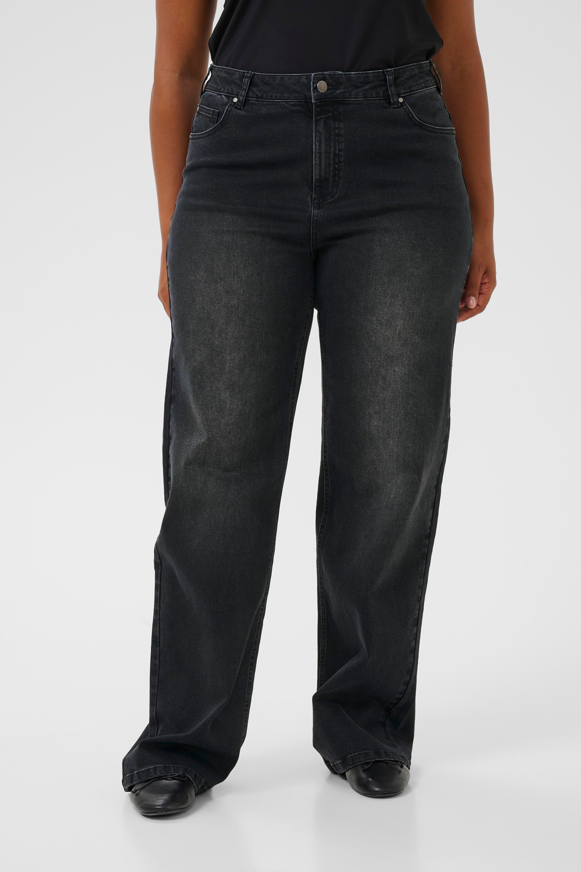 KCflora Jeans LOOKBOOK FRONT 10583712-108261