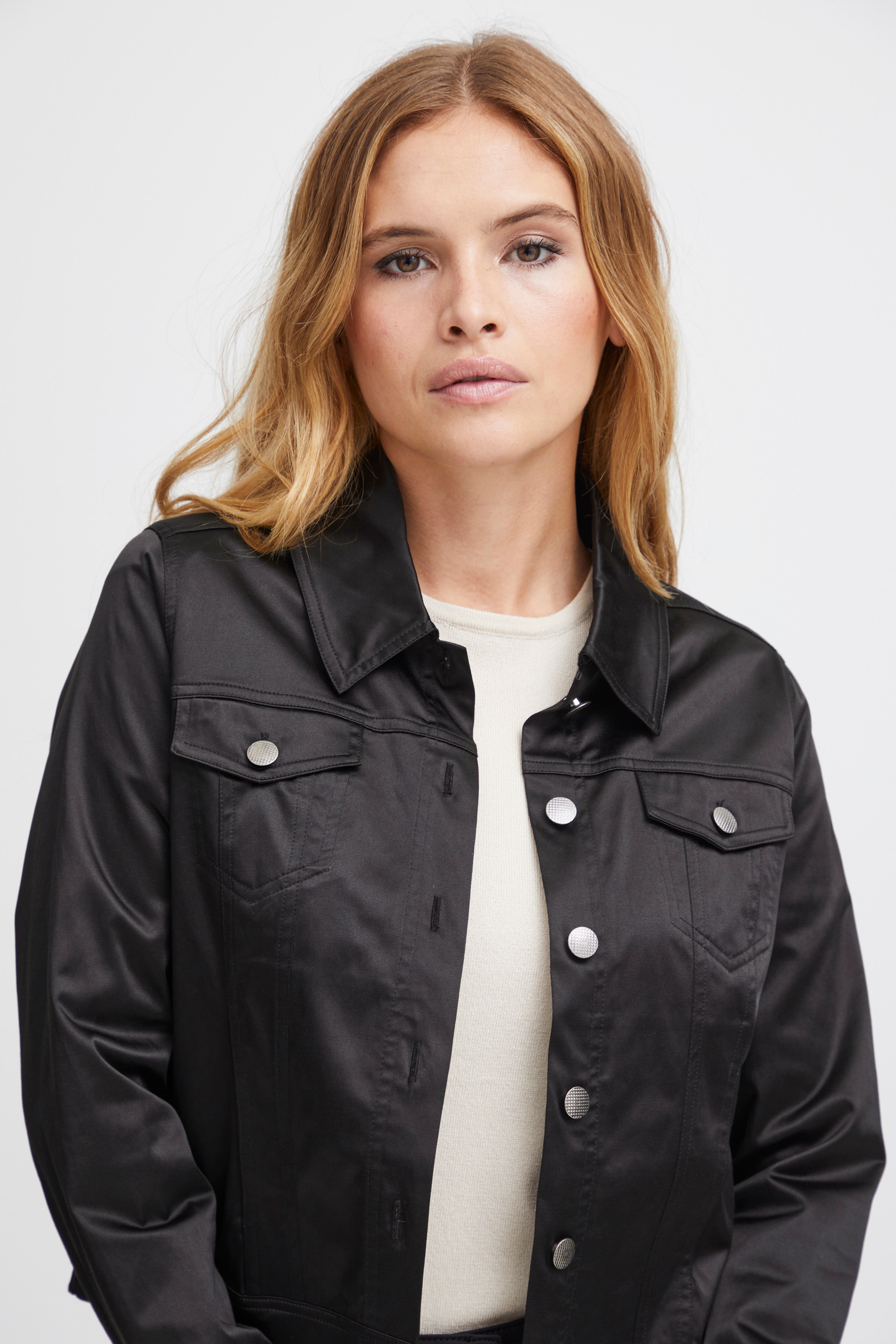 PZLILJA Casual jakke LOOKBOOK DETAIL 50207822-193911