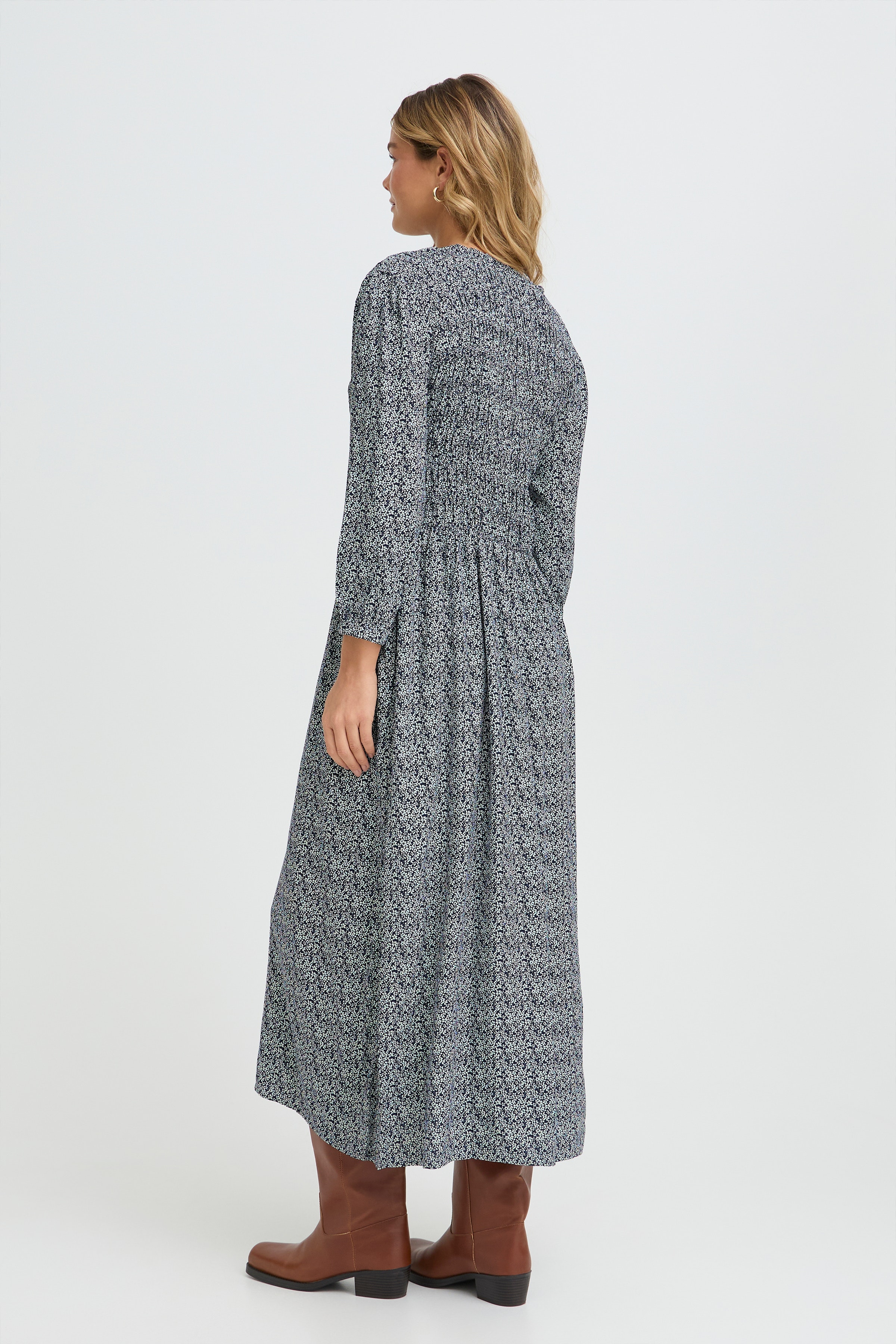 FRFLOWY Dress LOOKBOOK BACK 20617393-900004549