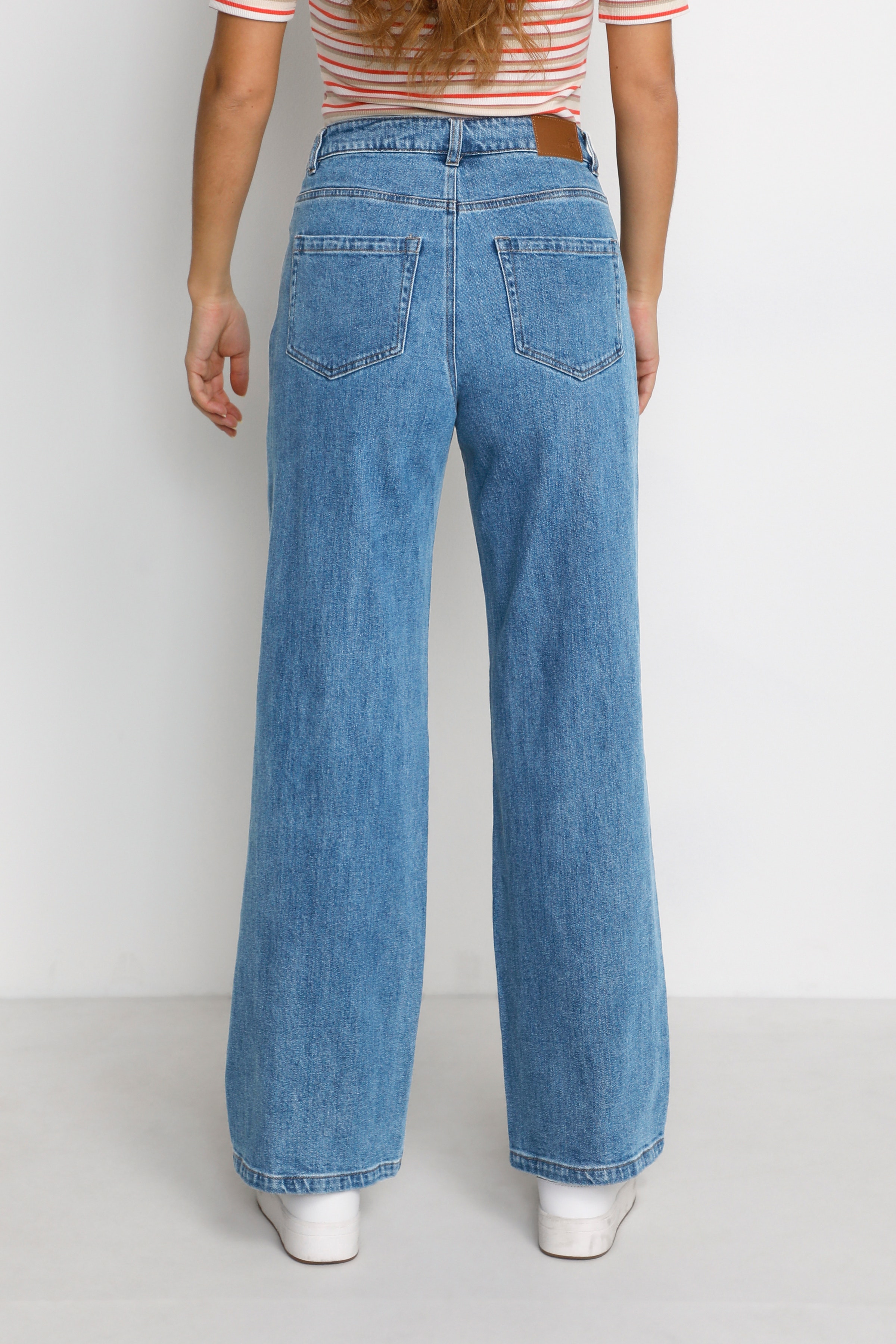 KAnico Jeans LOOKBOOK BACK 10506252-102332