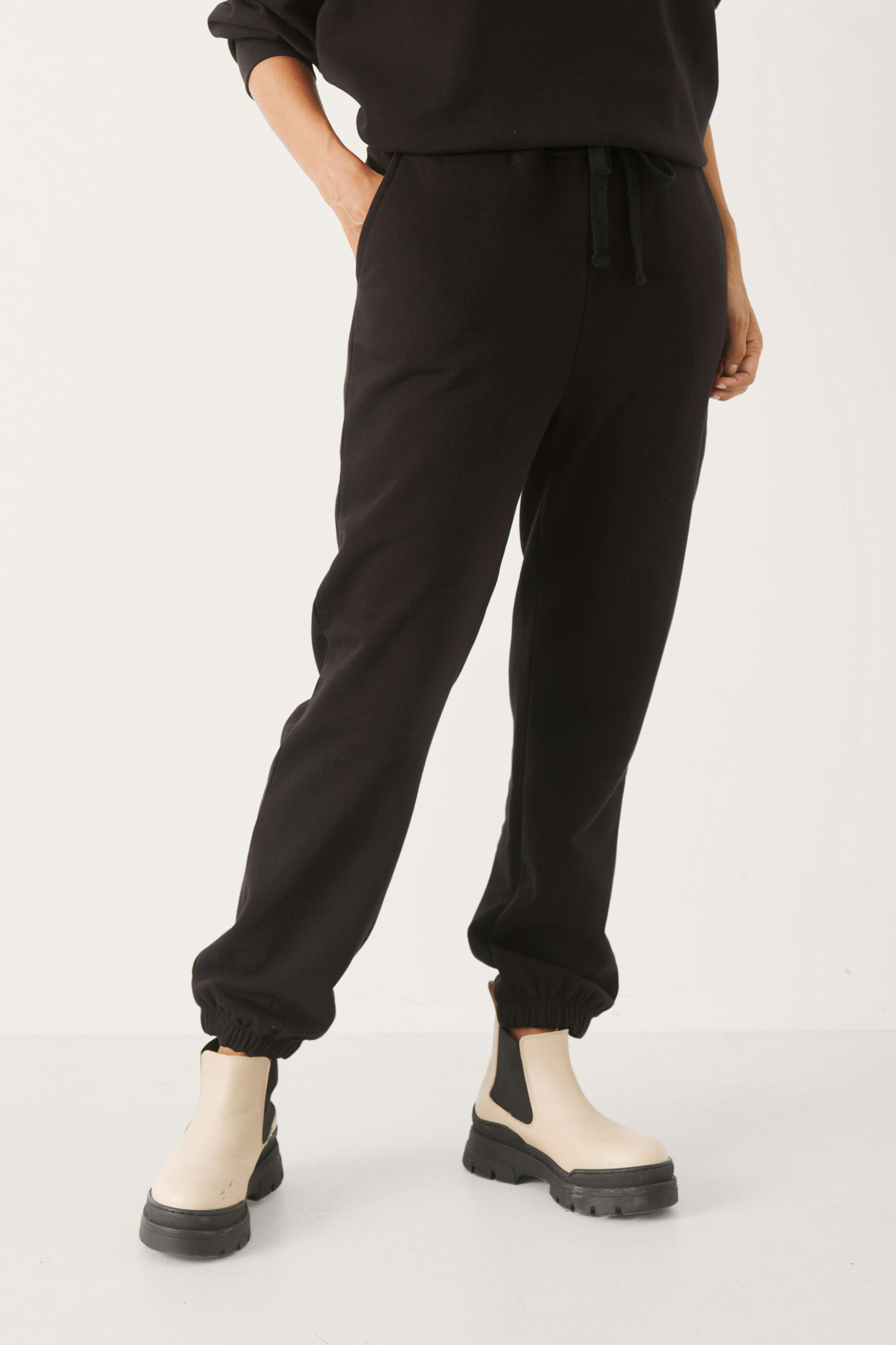 HindPW Trousers LOOKBOOK FRONT 30306792-194008