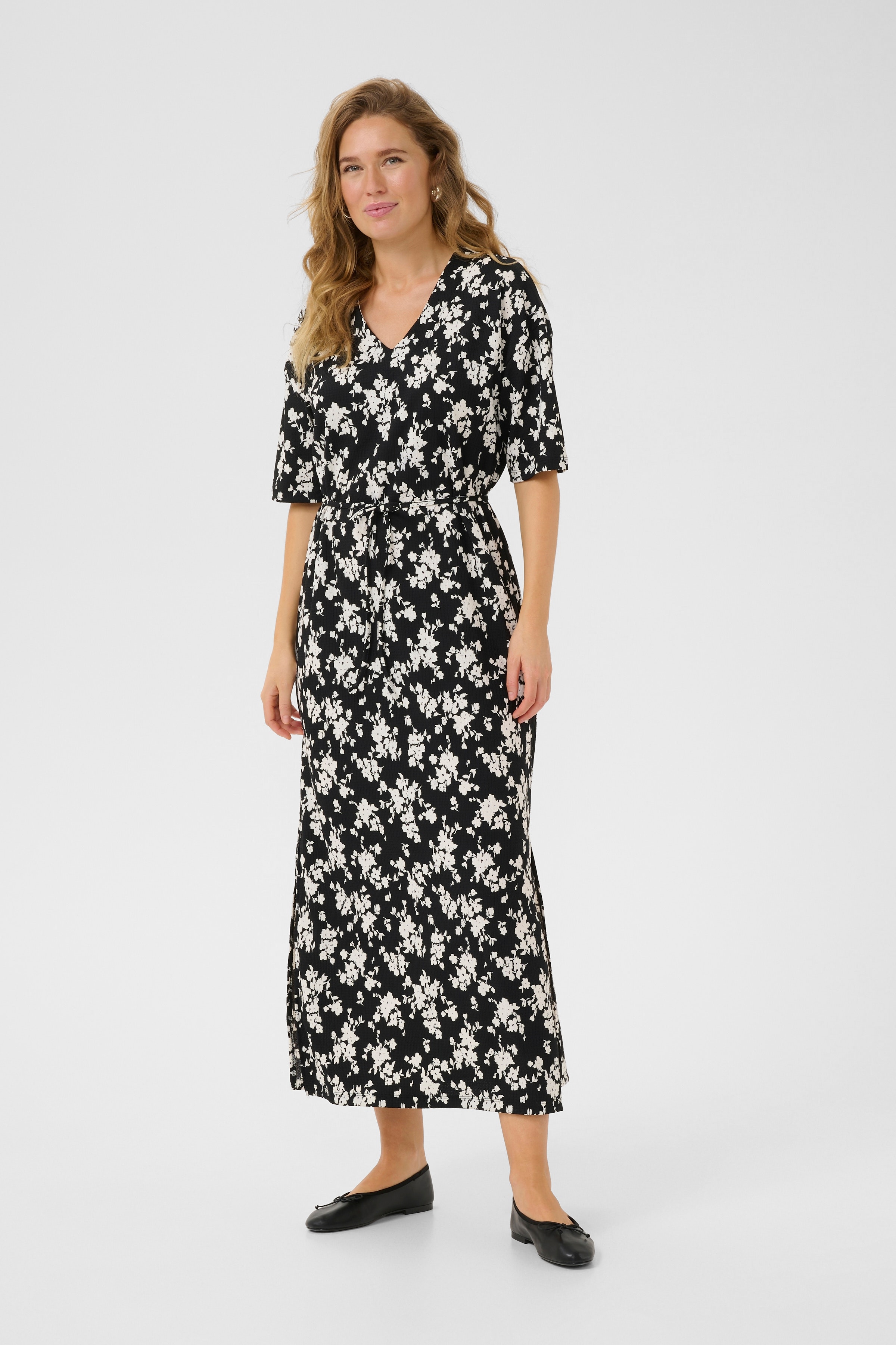 KAivanna Kjole LOOKBOOK FRONT 10509781-107986