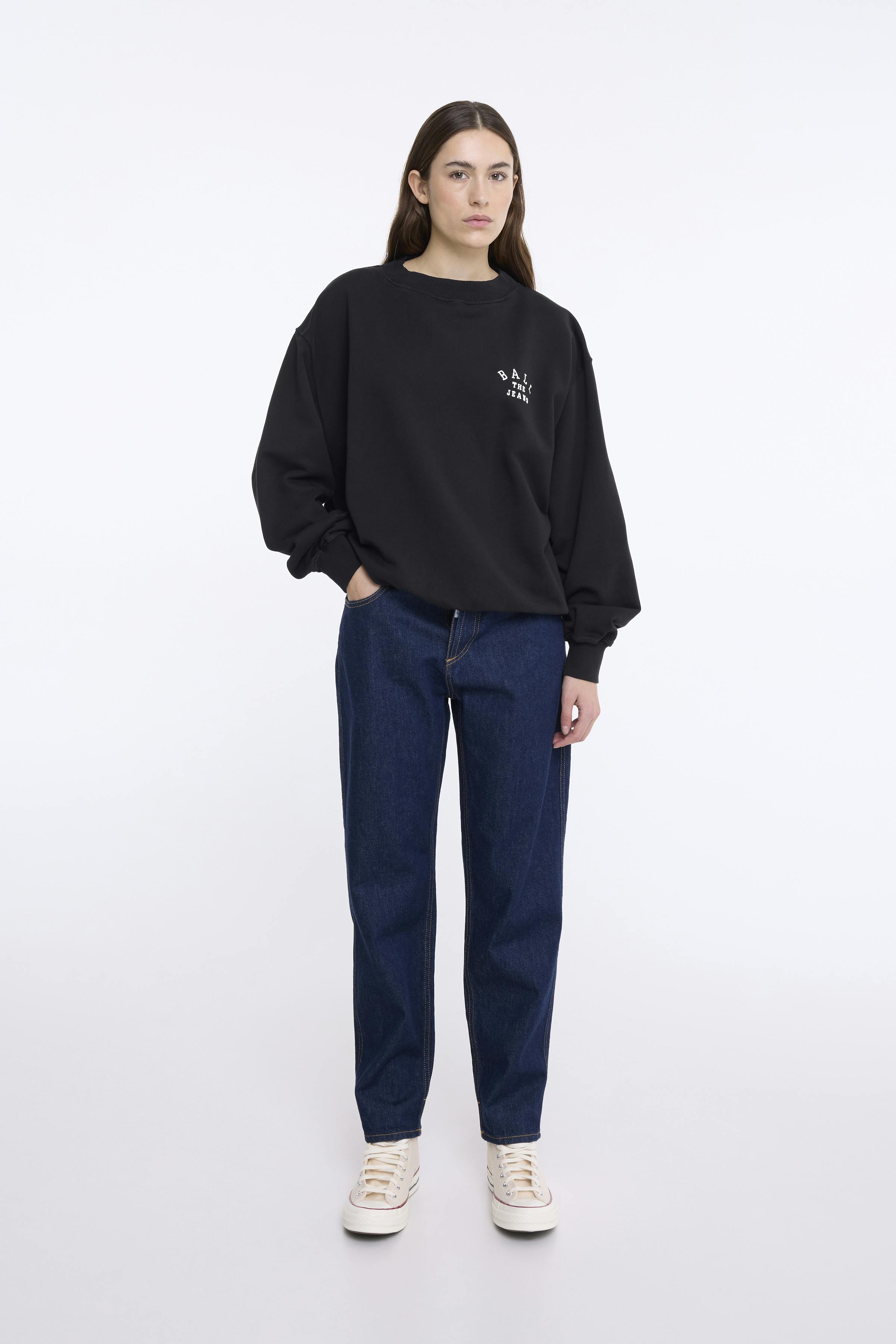 BASAVONA Sweatshirt LOOKBOOK FRONT 50405151-204005