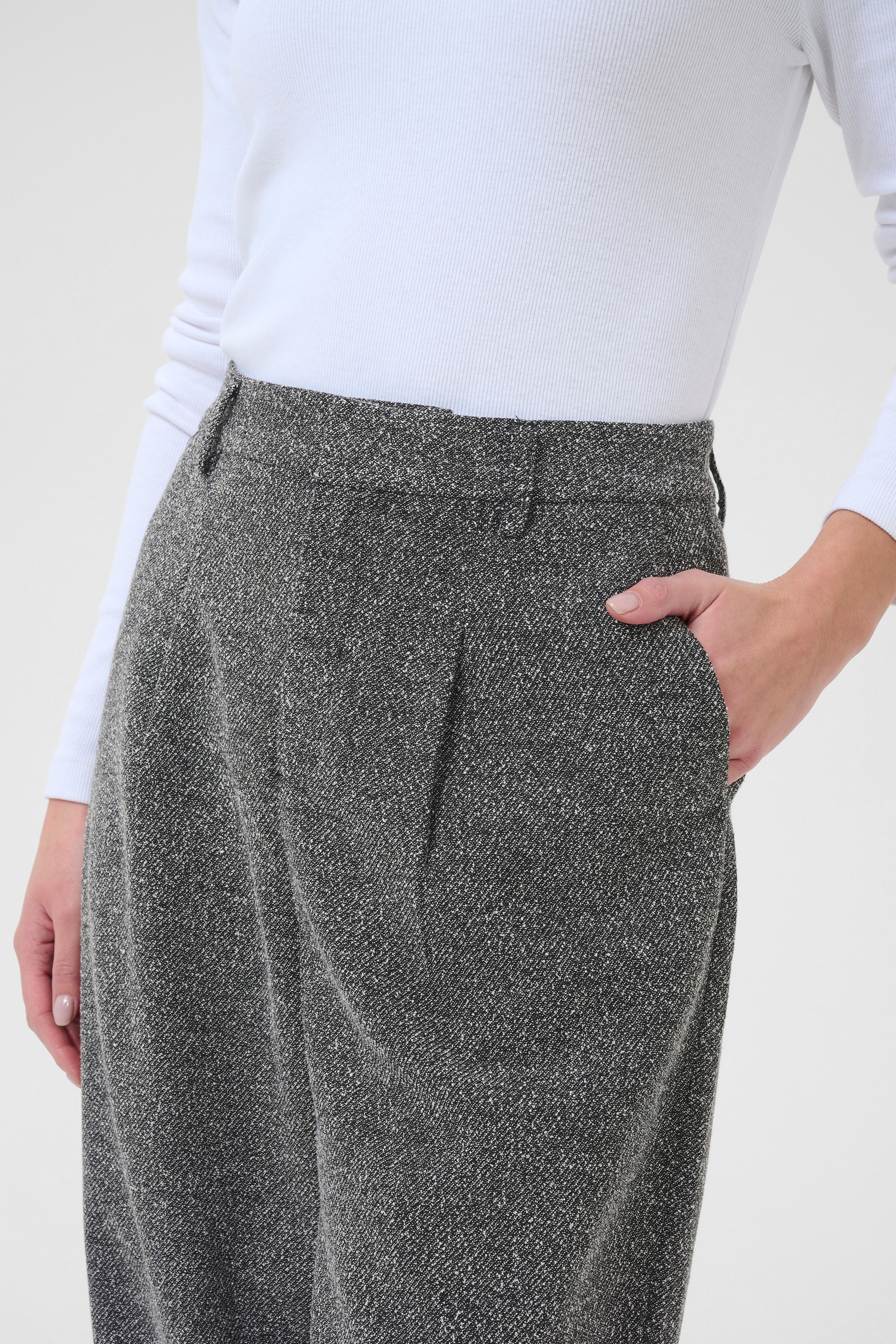 KAalba Hose LOOKBOOK DETAIL 10510724-108222