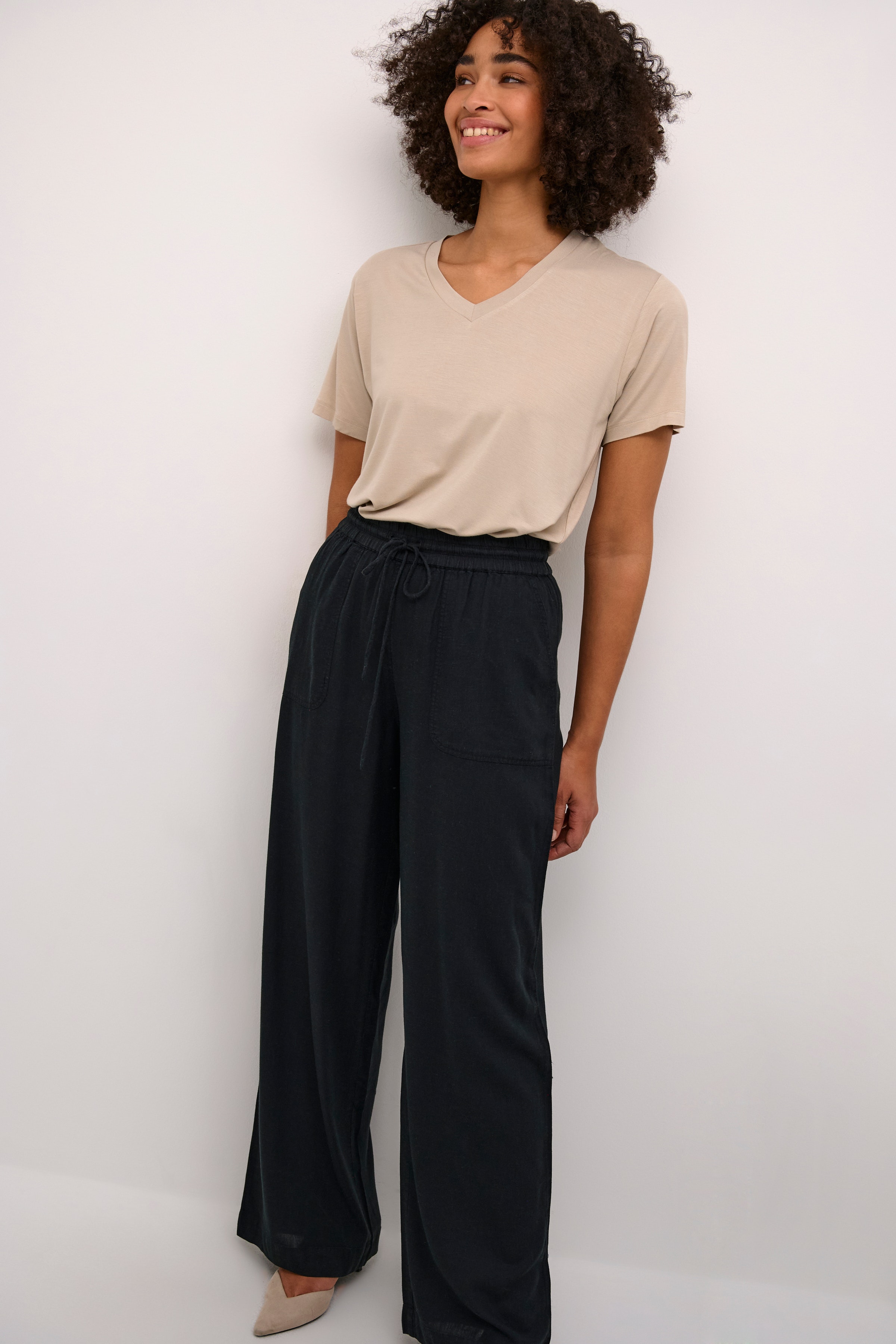 KAmilia Trousers LOOKBOOK DETAIL 10508314-100121