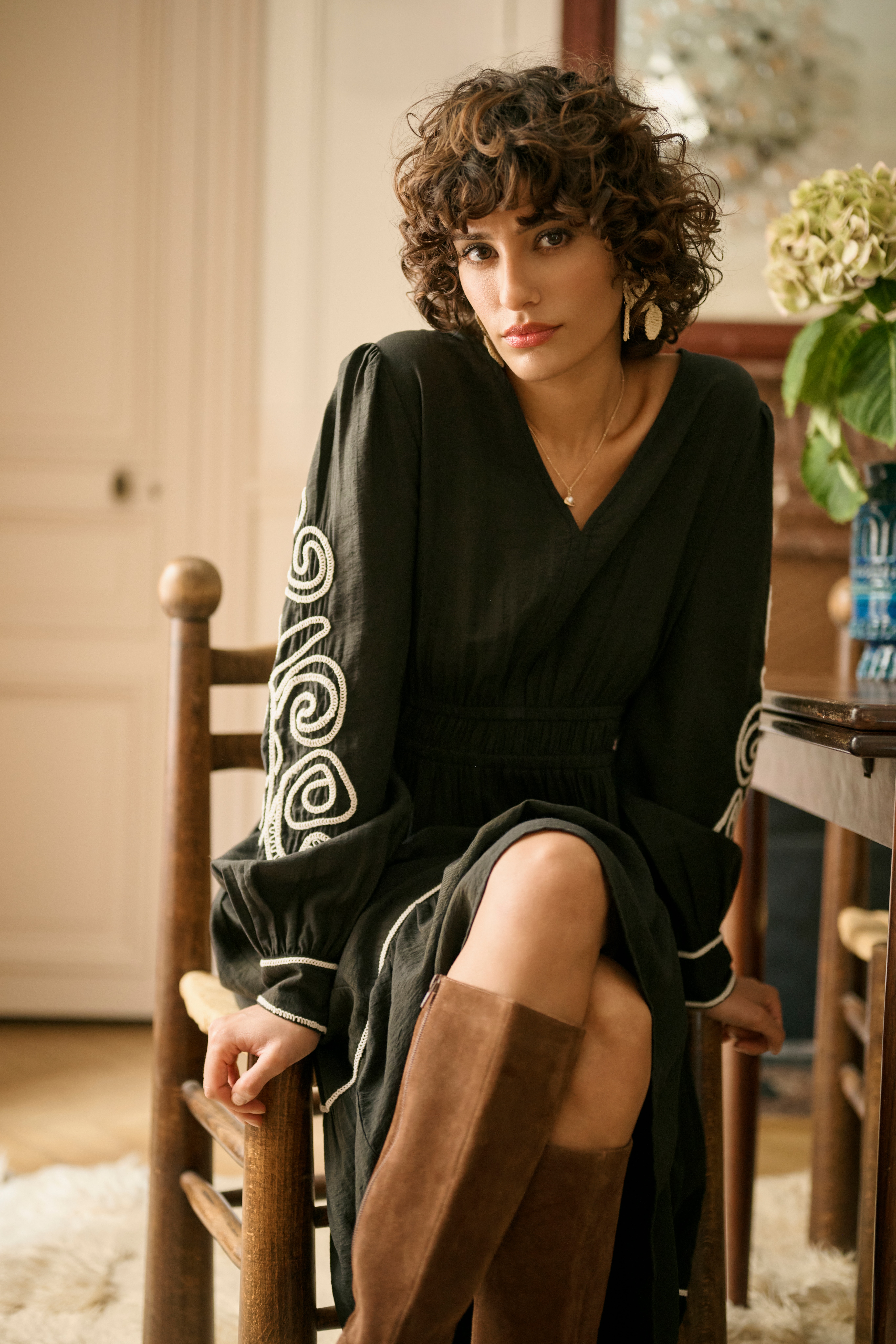 CRDanielle Kjole LOCATION NONE 10614730-100120