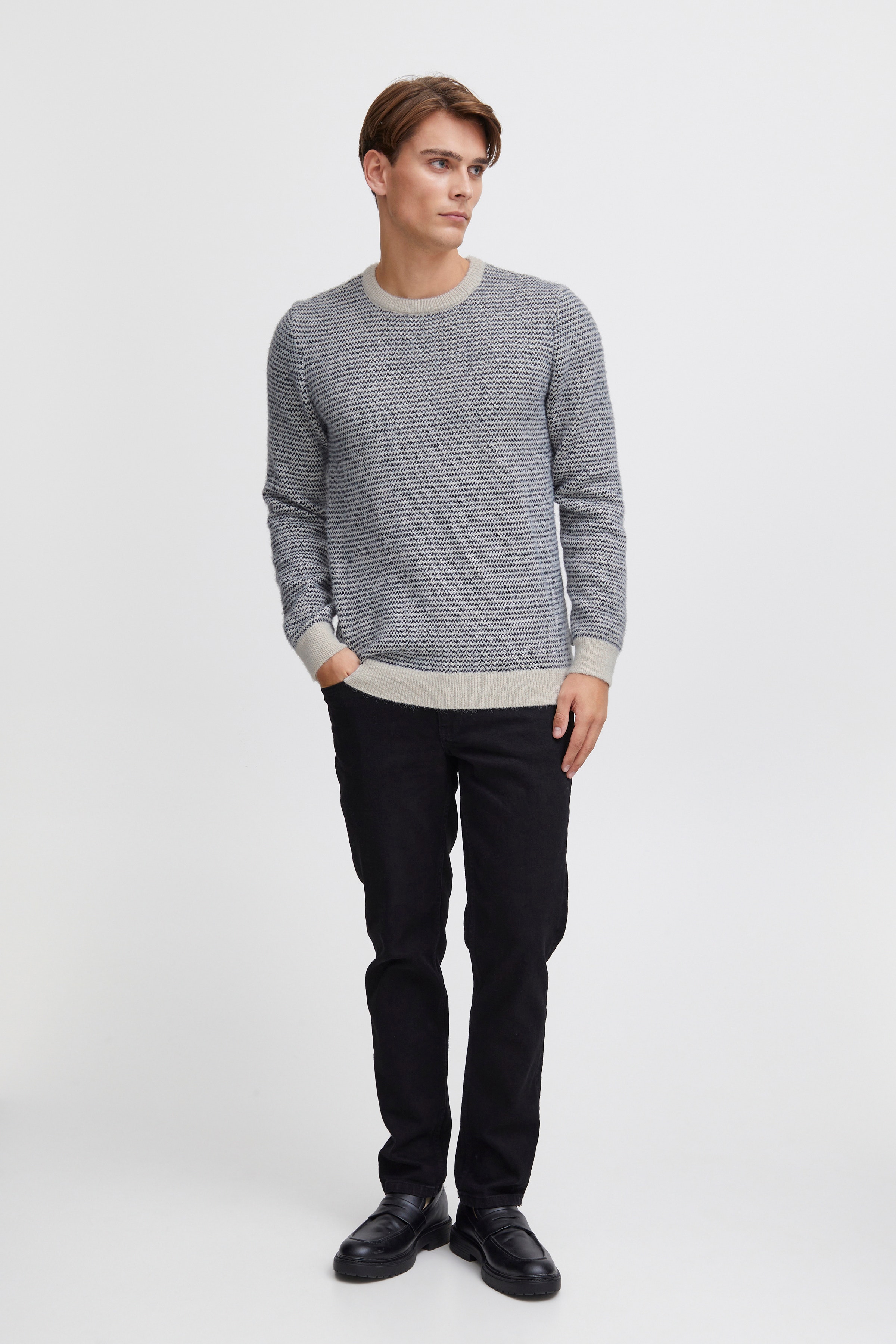 CFKARL Pullover LOOKBOOK FRONT 20504895-114201