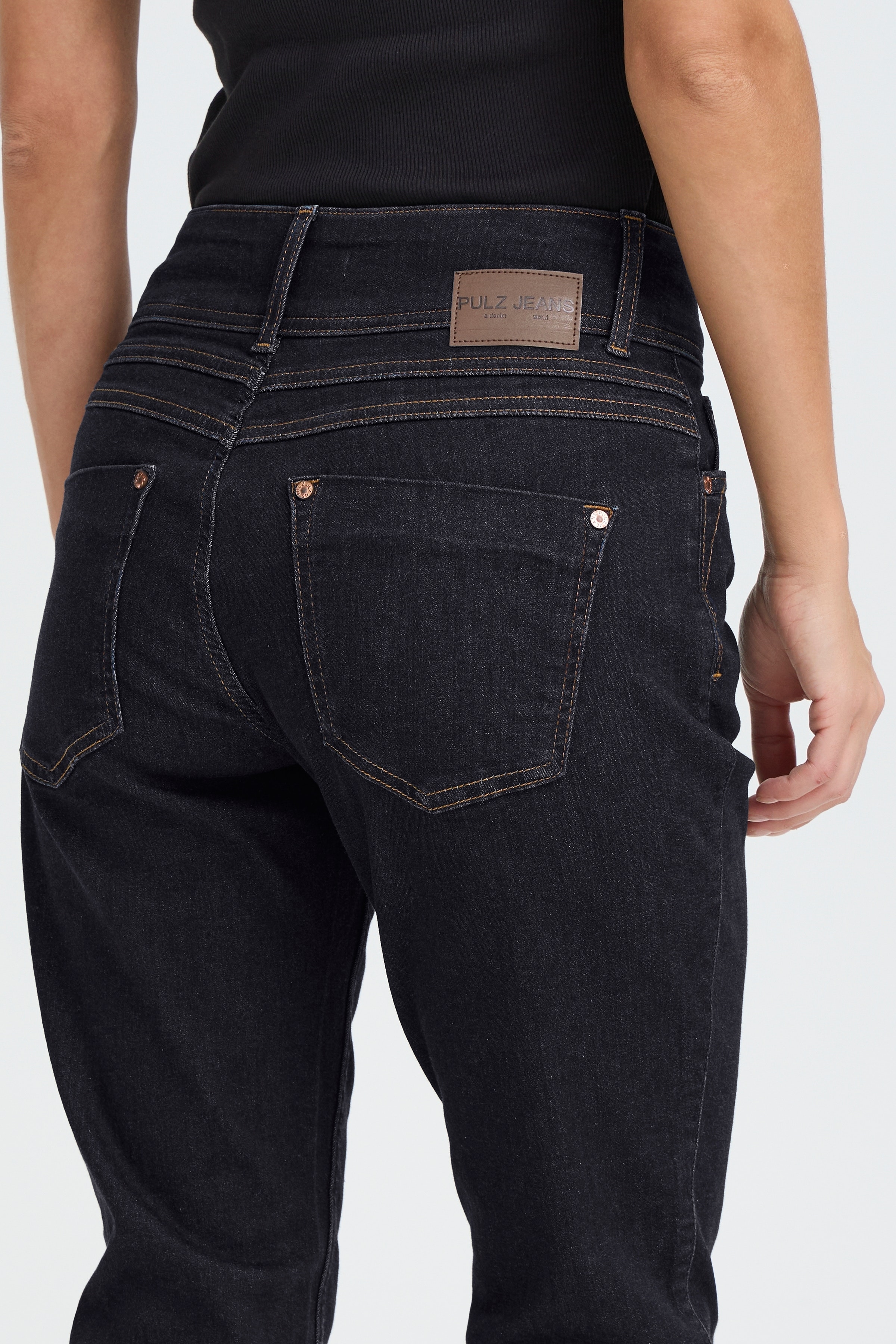 PZSUZY HW Curved Jeans Skinny leg LOOKBOOK DETAIL 50206183-202124