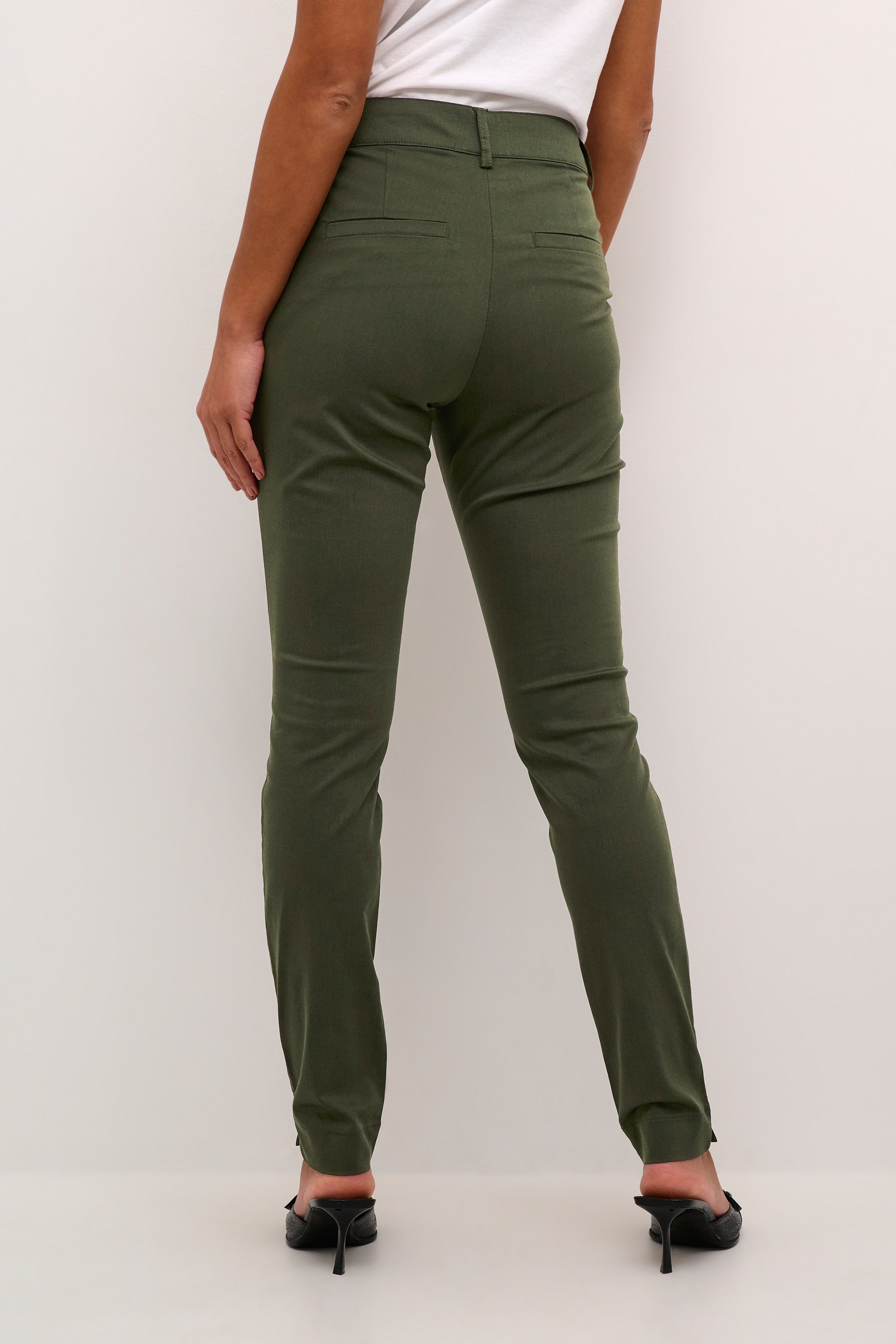 KAlea Trousers LOOKBOOK BACK 10509141-190414