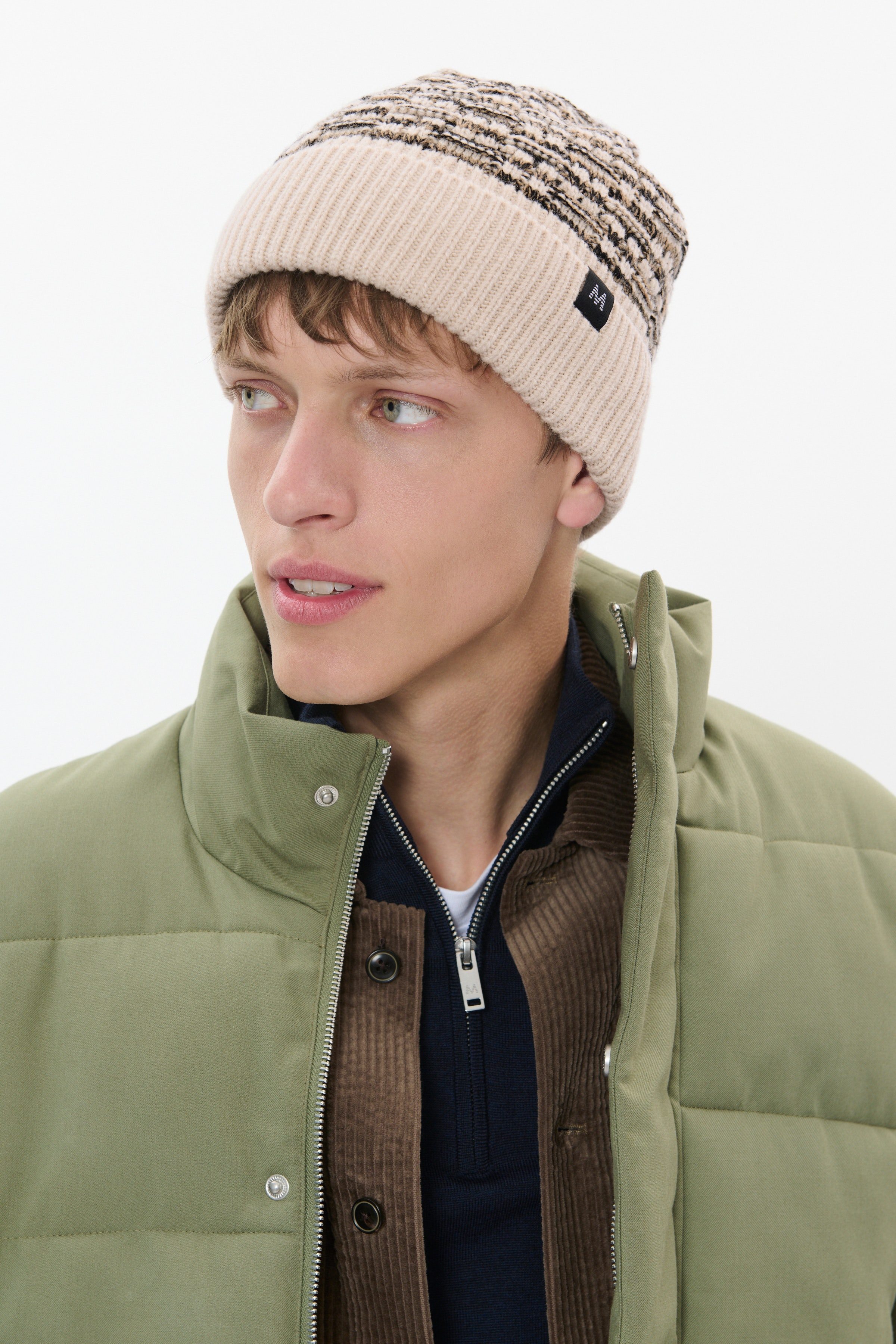MAdrawf Hood LOOKBOOK DETAIL 30208611-171320