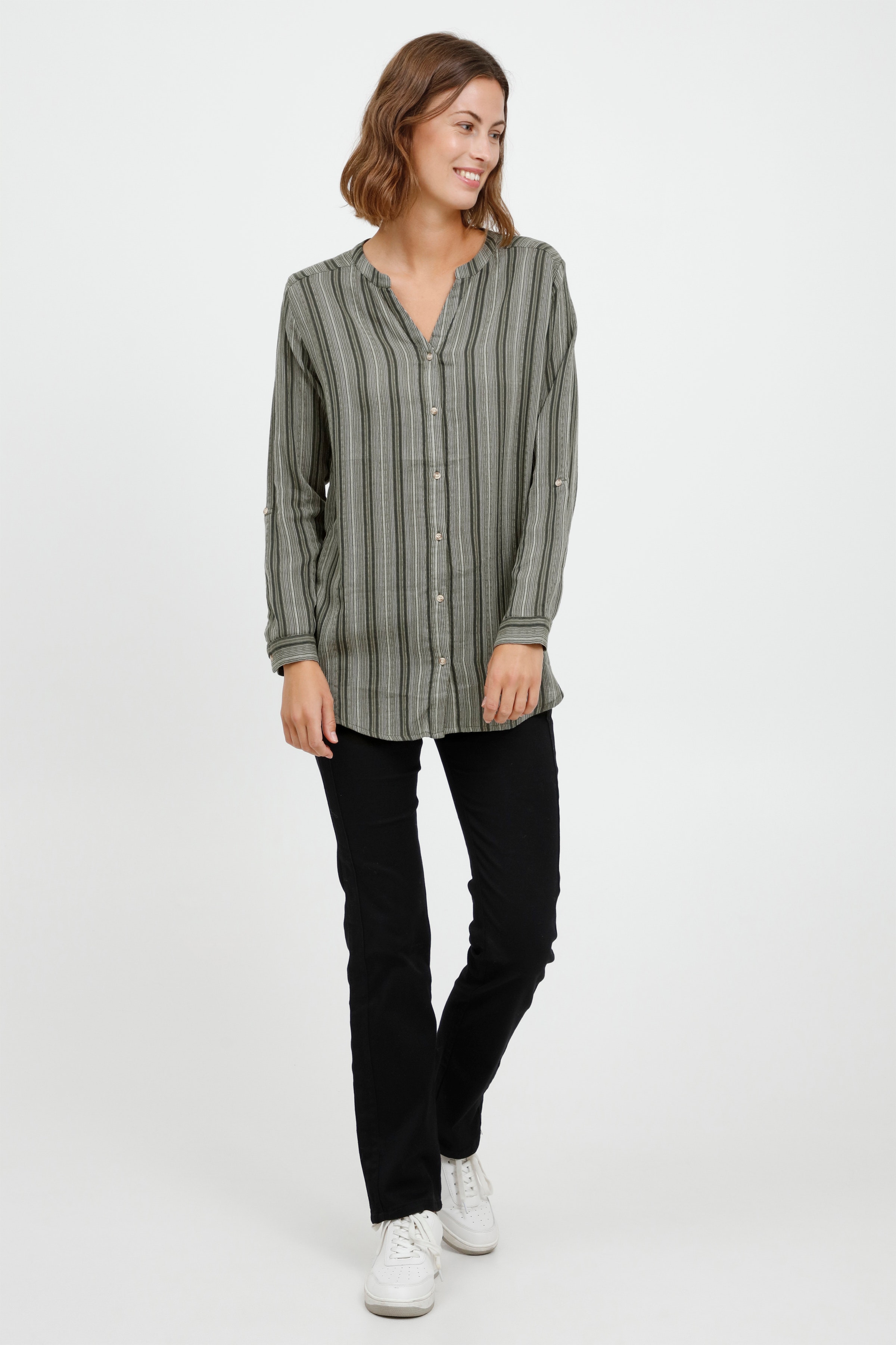 Long sleeved shirt LOOKBOOK FRONT 20609828-200116