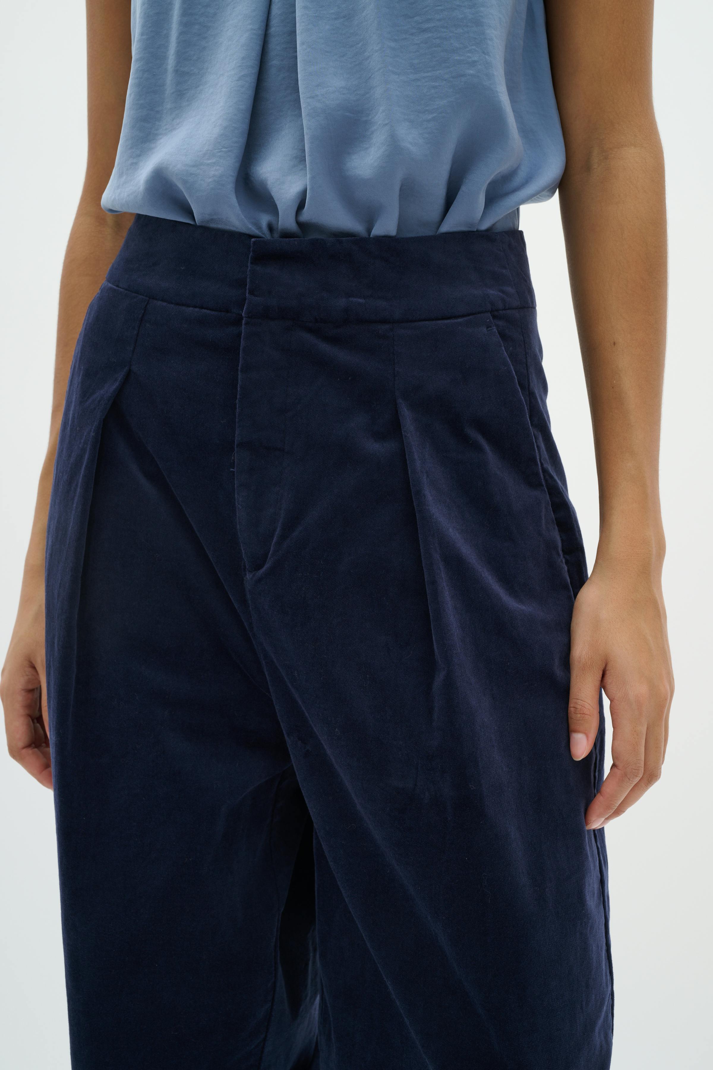 RikkaIW Trousers LOOKBOOK DETAIL 30110457-193812