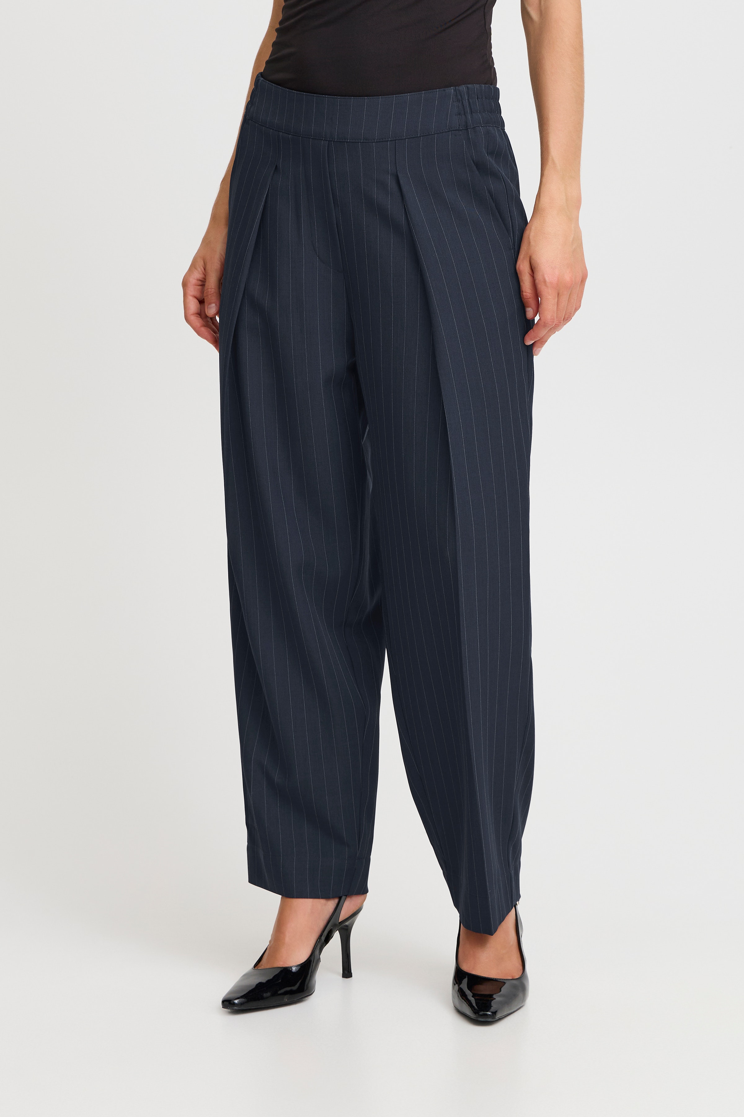 BYMMIDDE Hose LOOKBOOK FRONT 20815544-203921