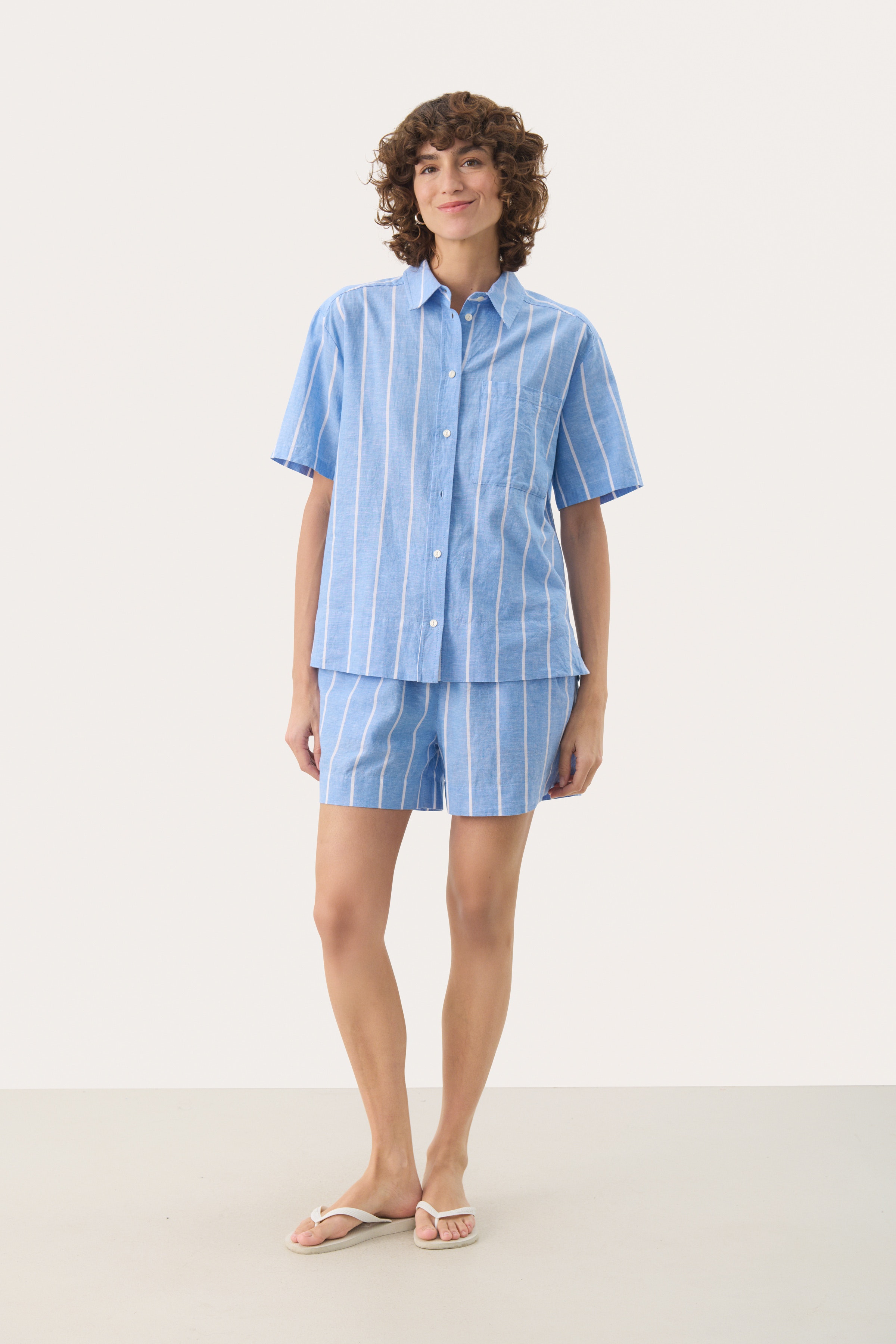 ReneePW Overhemd LOOKBOOK BACK 30309613-303789