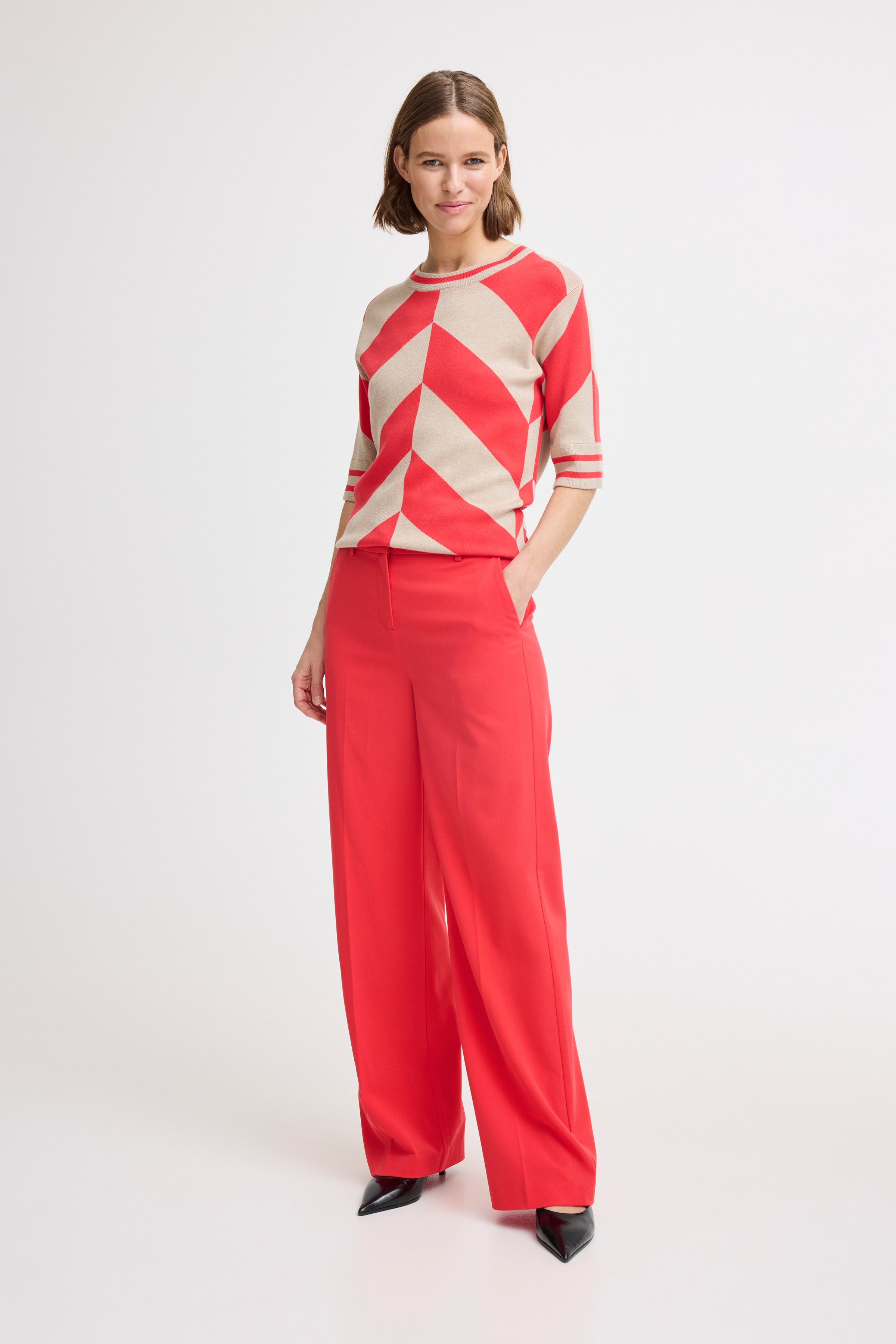 BYDANTA Trousers LOOKBOOK FRONT 20806640-171654