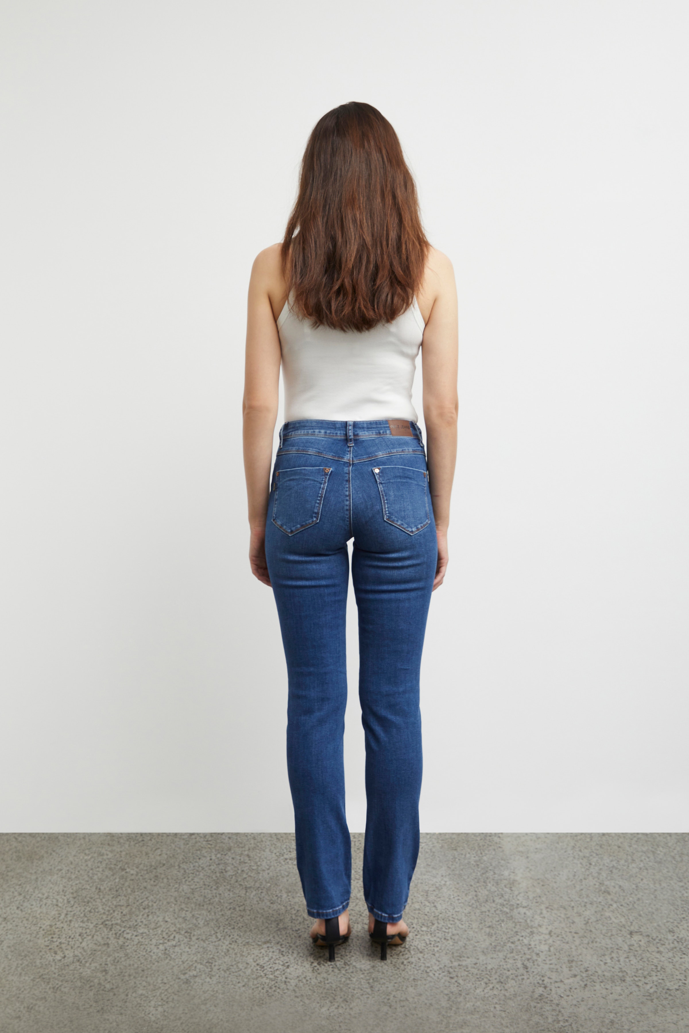 PZSANDRA HW Jeans Medium Straight LOCATION NONE 50205860-200005