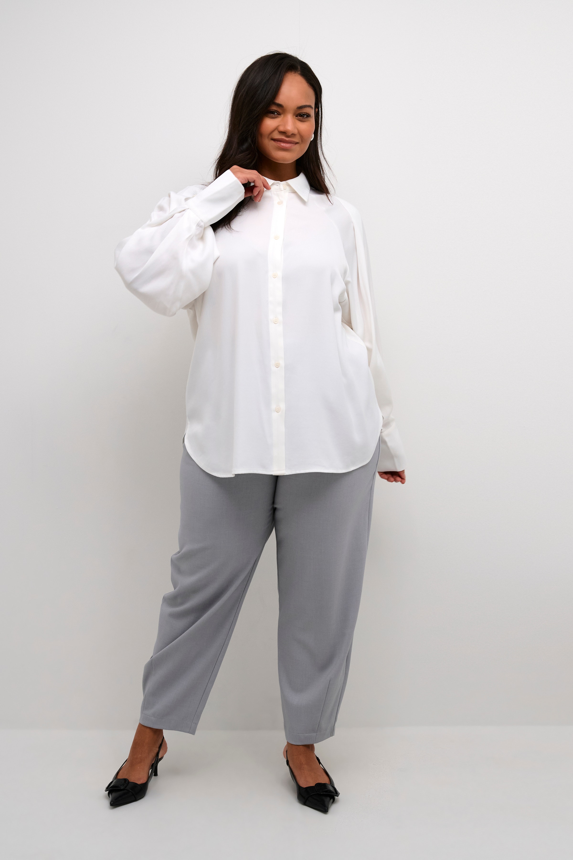 KCleanna Shirt LOOKBOOK FRONT 10582391-110602