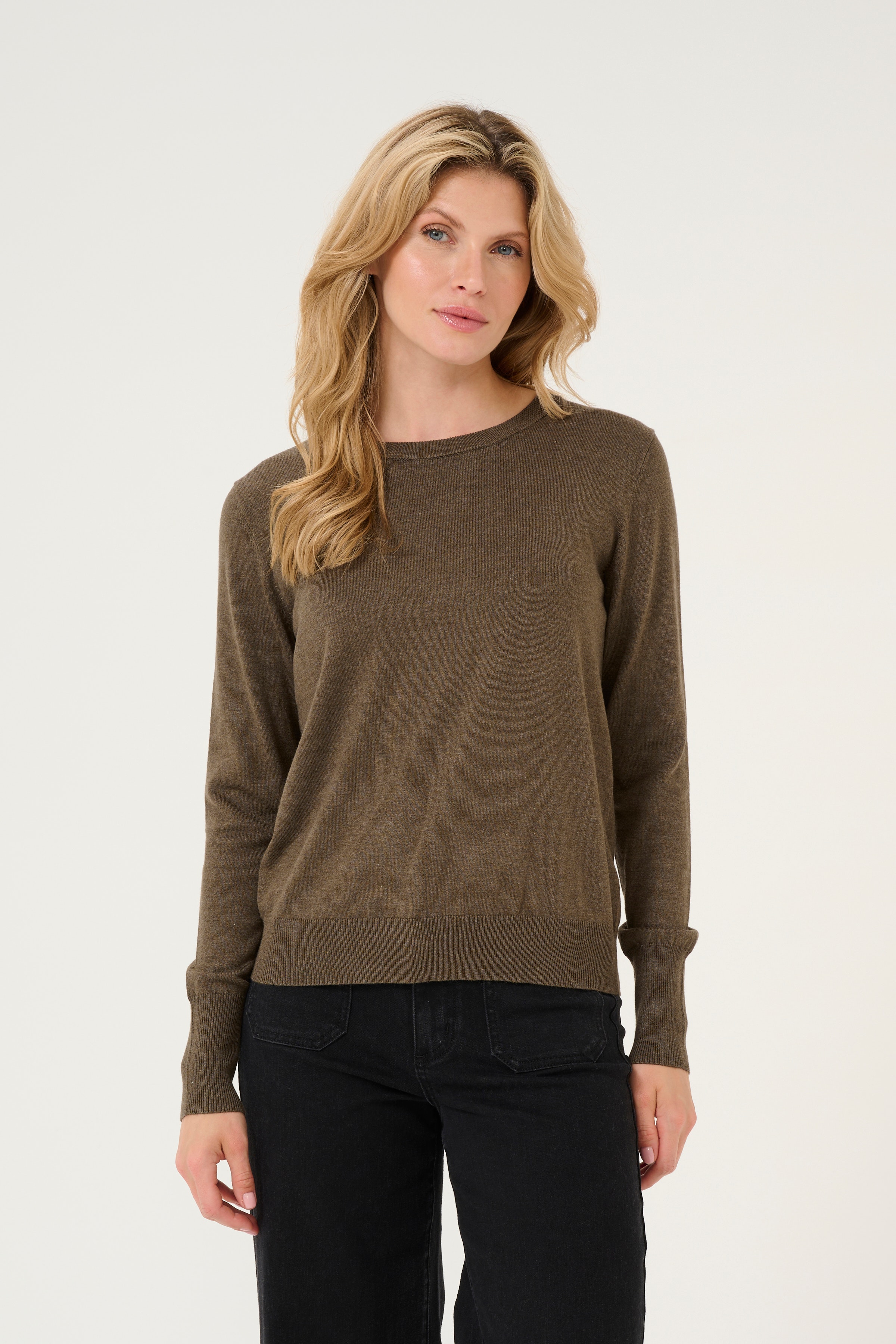 KAlizza Pullover LOOKBOOK FRONT 10509505-1908101