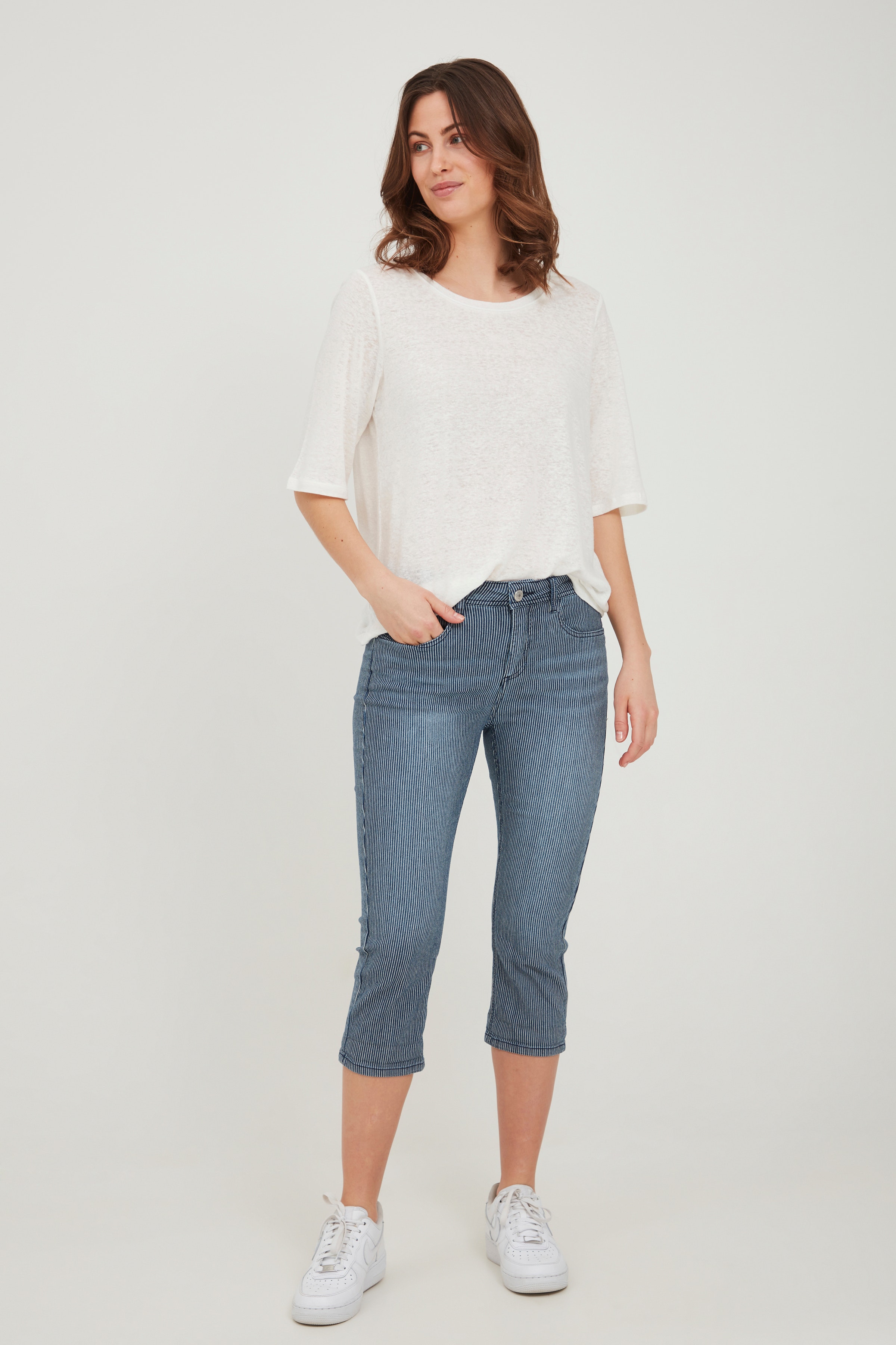 Casual pants LOOKBOOK FRONT 20609334-200068