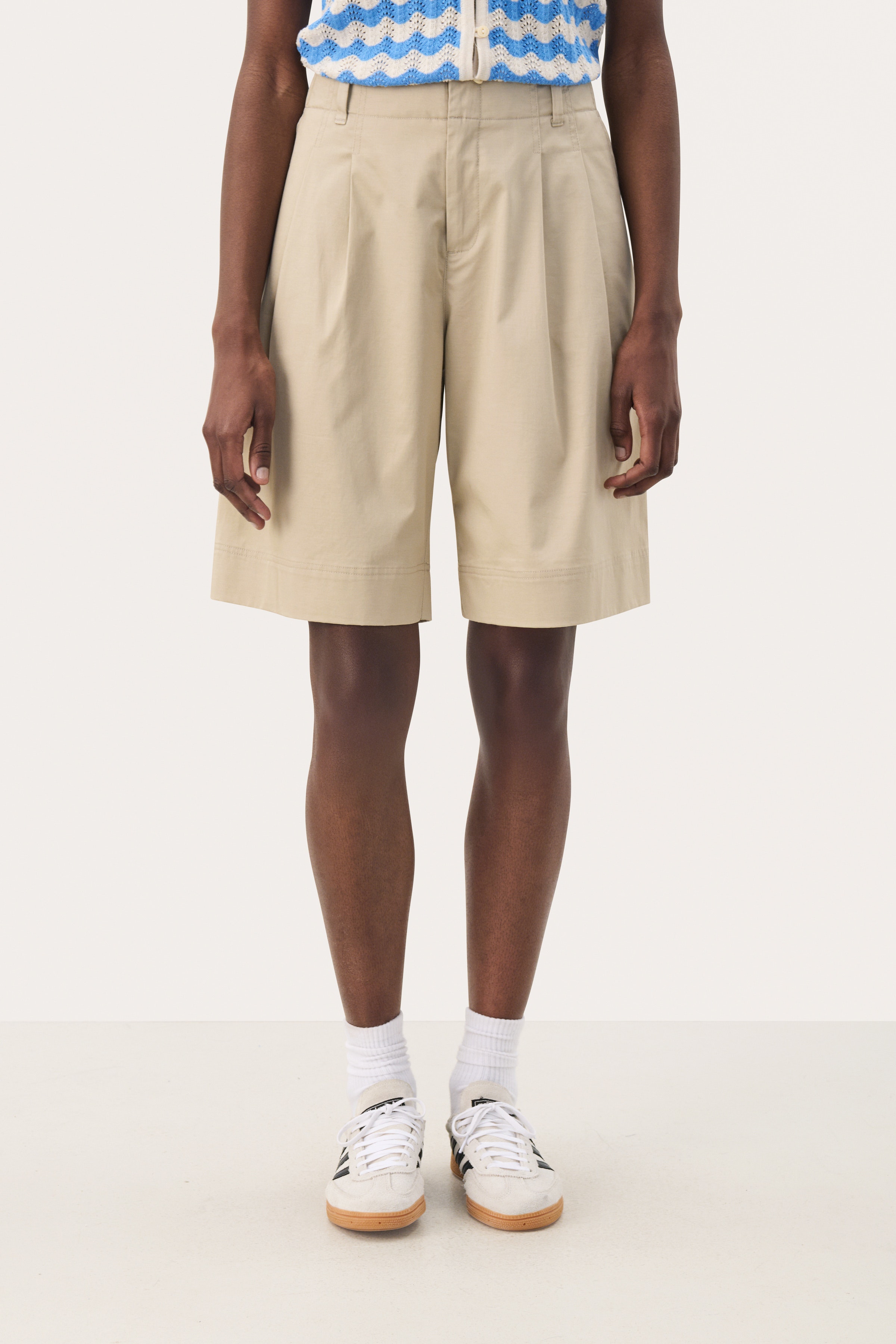 RasminePW Shorts LOOKBOOK FRONT 30309605-151307