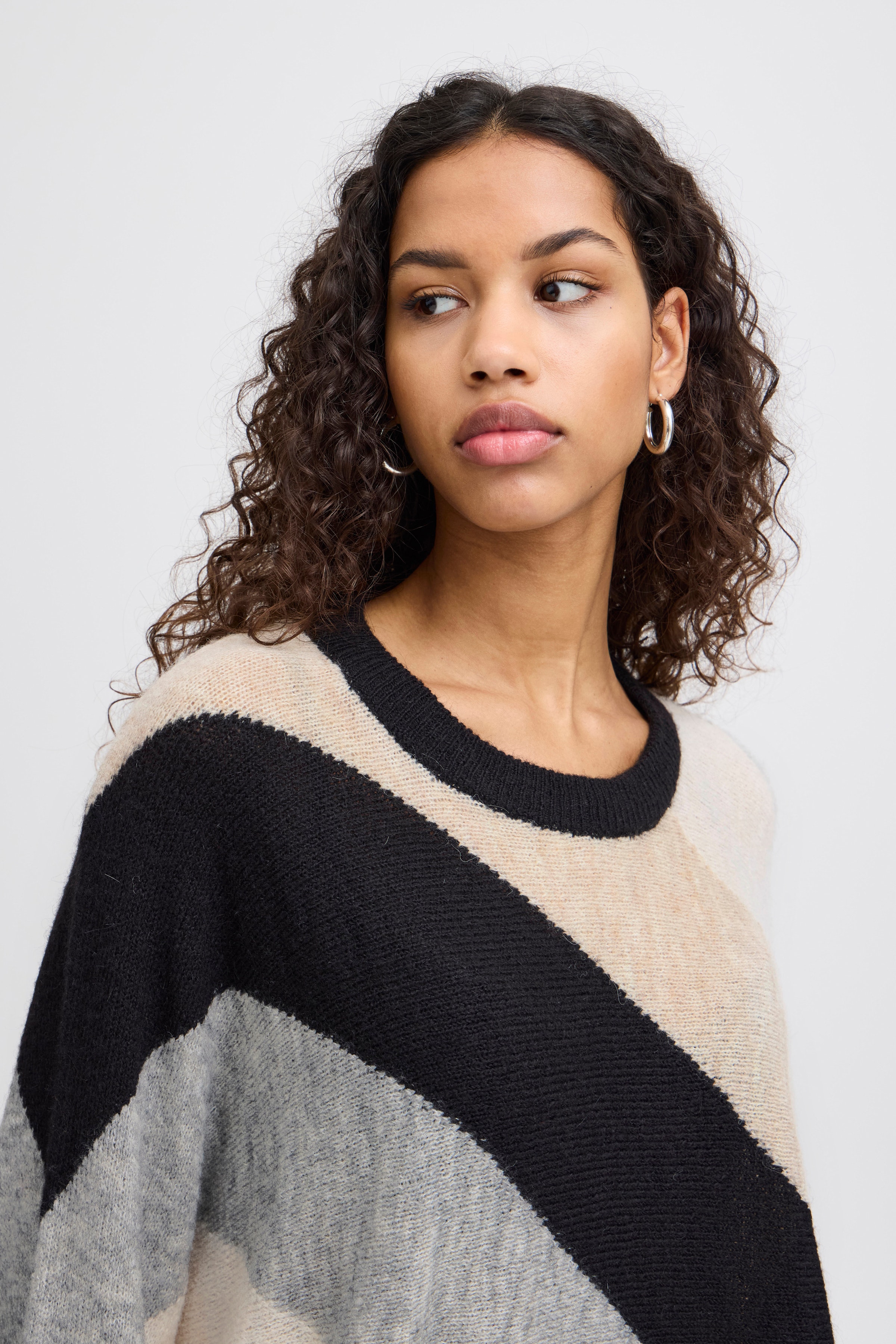 IHKAMARA Pullover LOOKBOOK DETAIL 20121399-203296