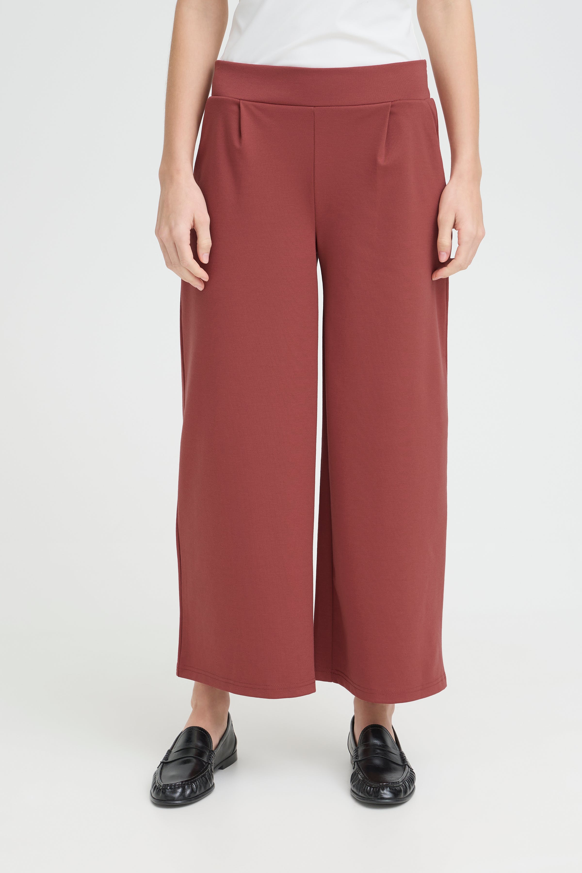 IHKATE Trousers LOOKBOOK FRONT 20116301-191533