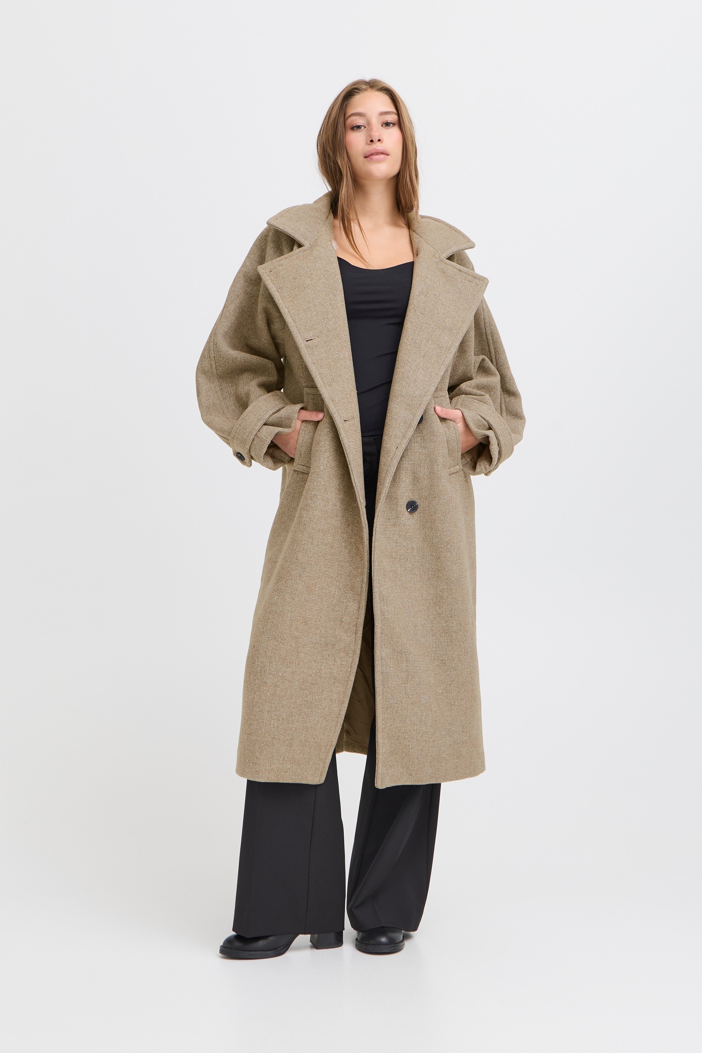 IHGAZIVA Outerwear LOOKBOOK FRONT 20121199-1713111