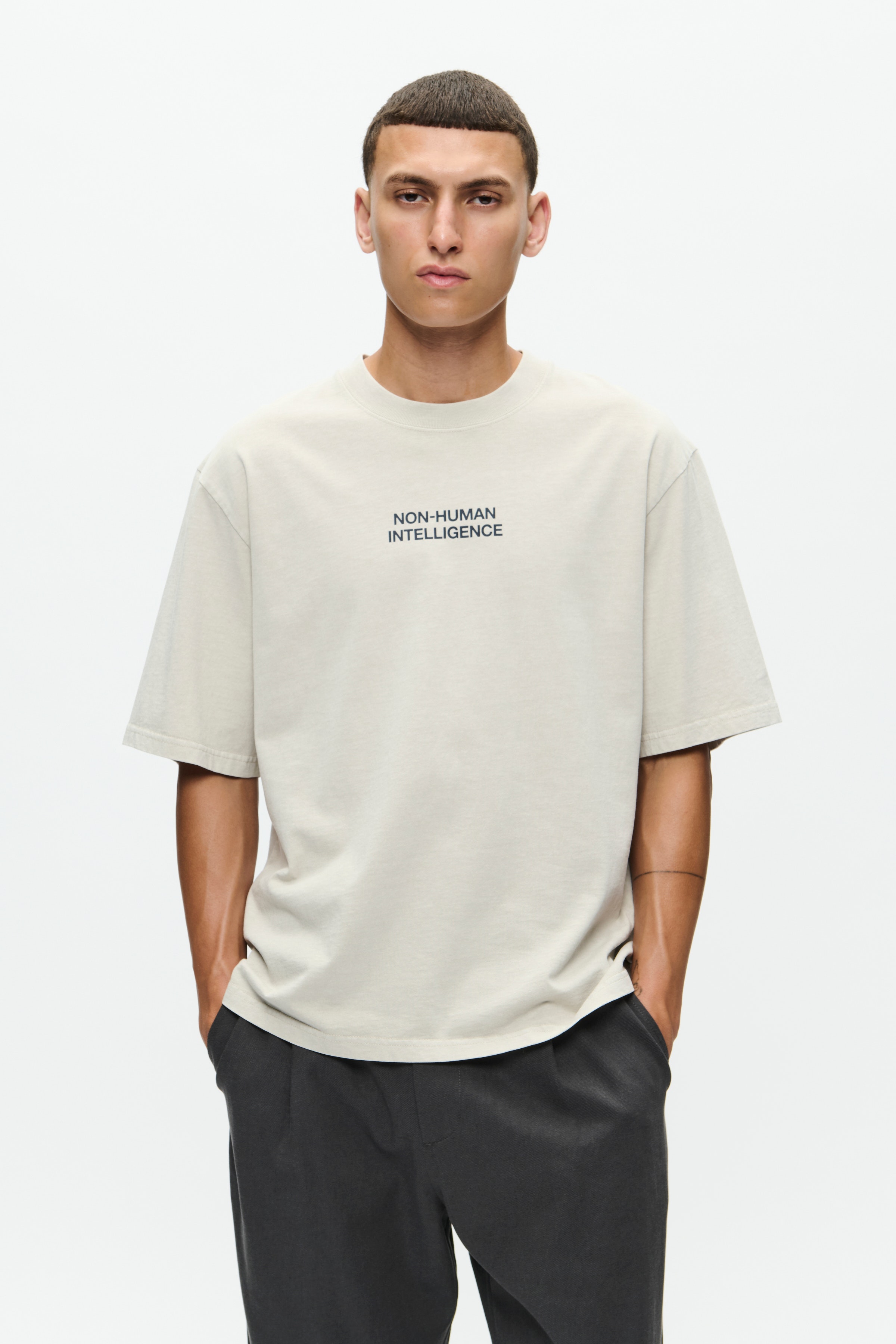 WWGary T-shirt LOOKBOOK FRONT 30251797-304490