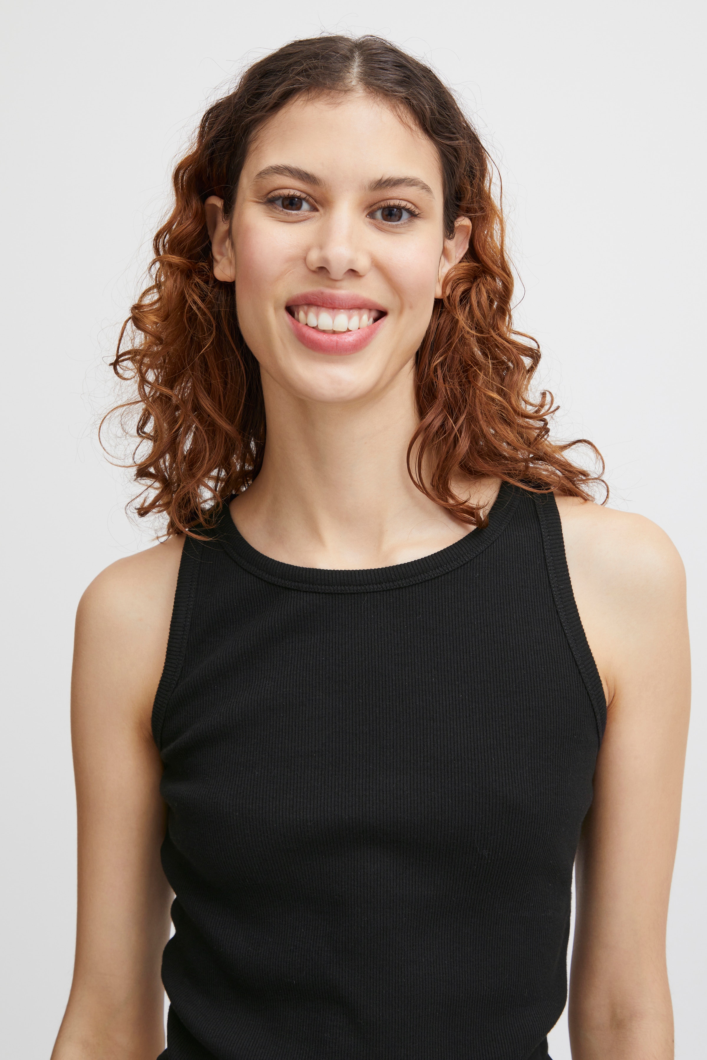 BYPALVA Top LOOKBOOK DETAIL 20815410-200451