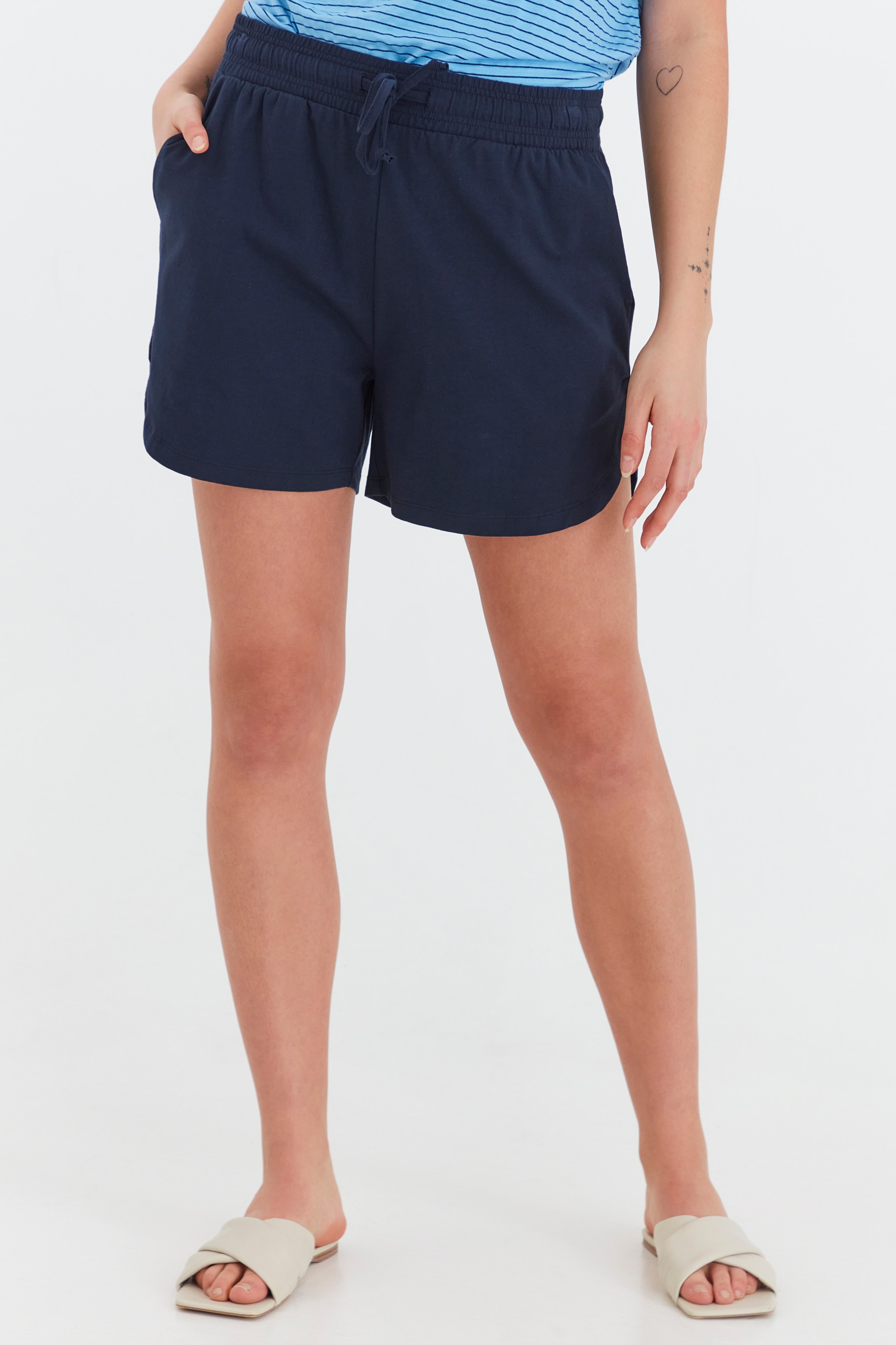 Shorts LOOKBOOK FRONT 20810028-194020