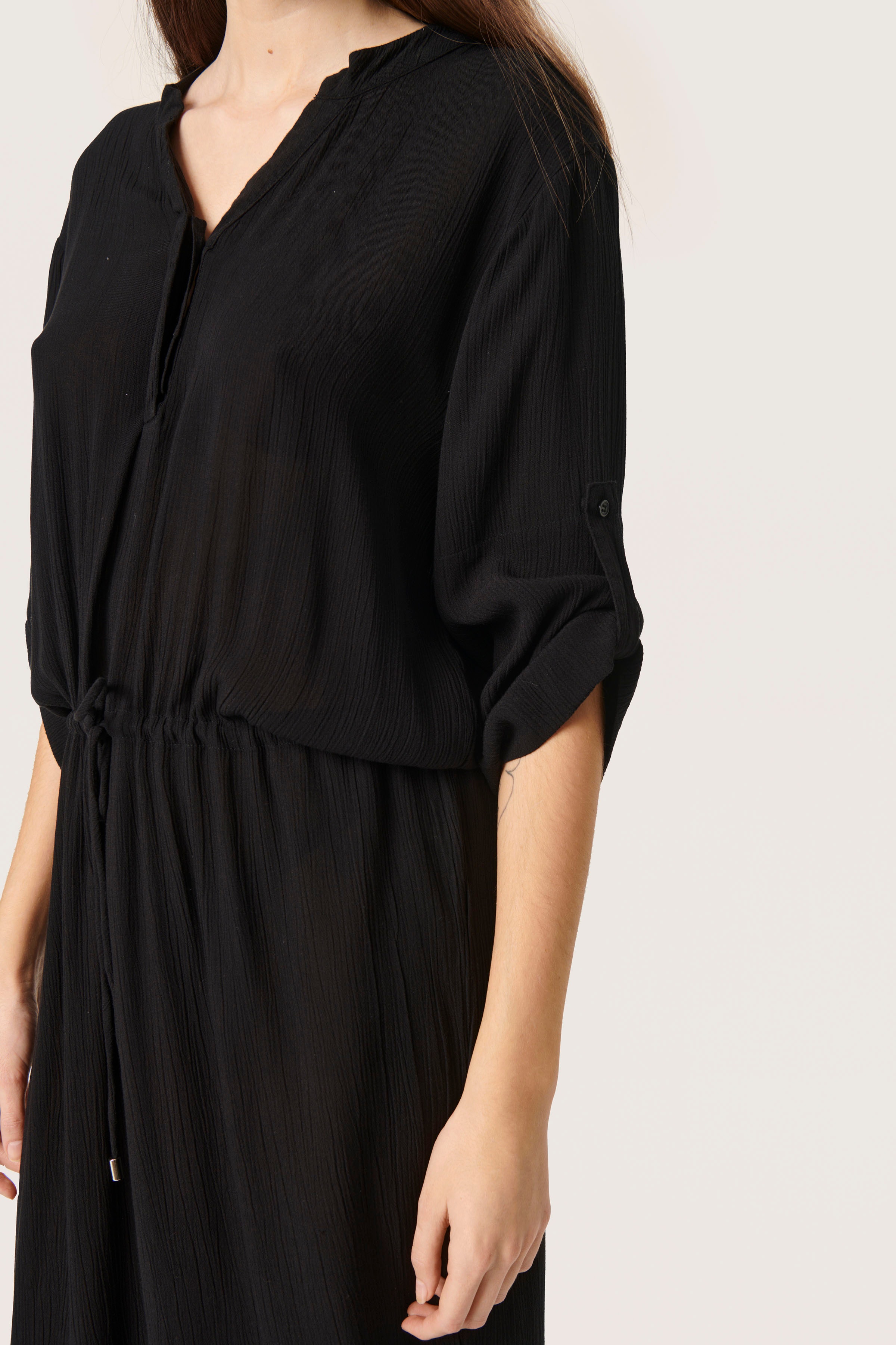 Zaya Kleid LOOKBOOK DETAIL 30403113-40050