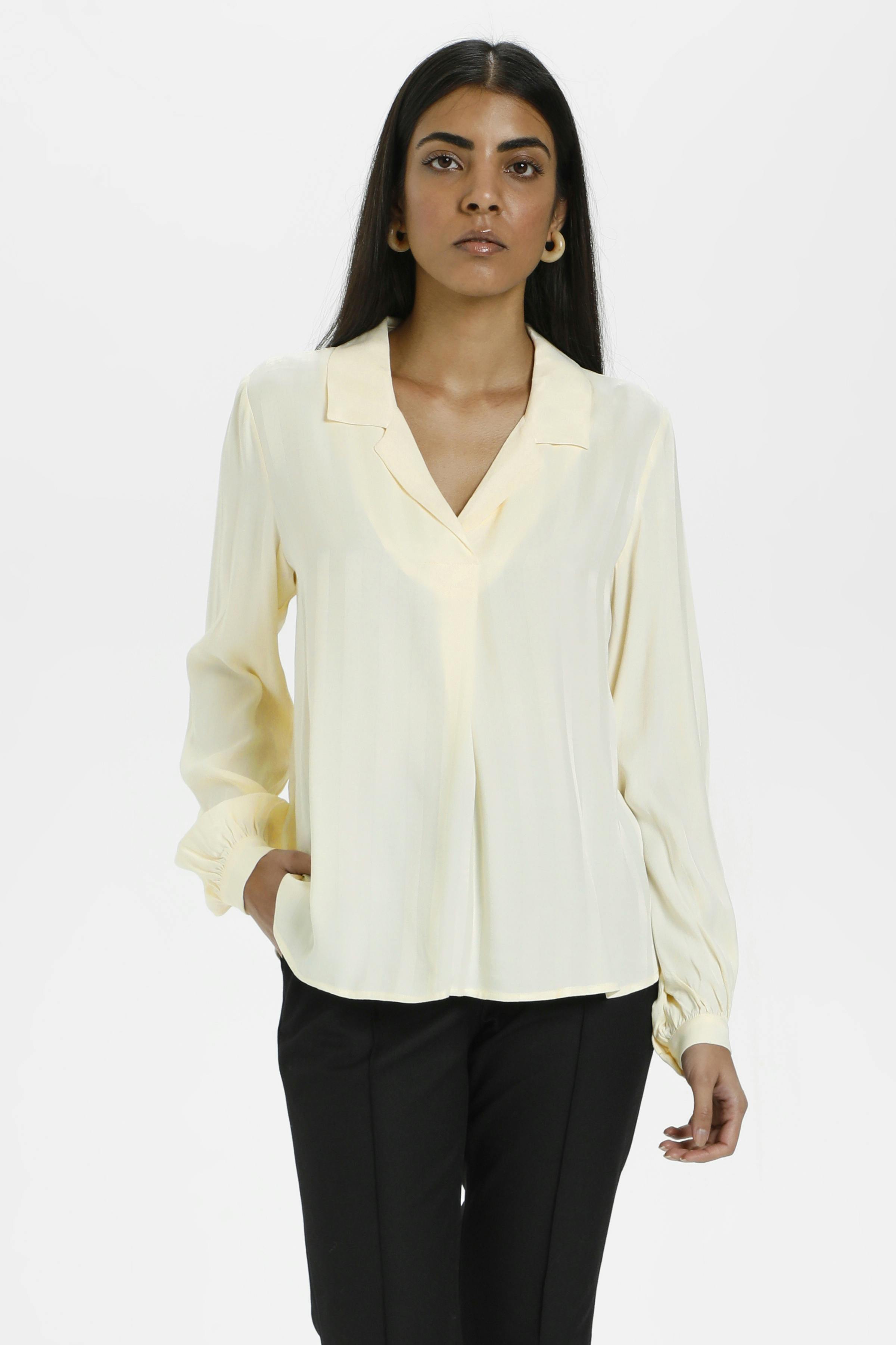 IzzyKB Blouse met lange mouwen LOOKBOOK FRONT 10103600-110103