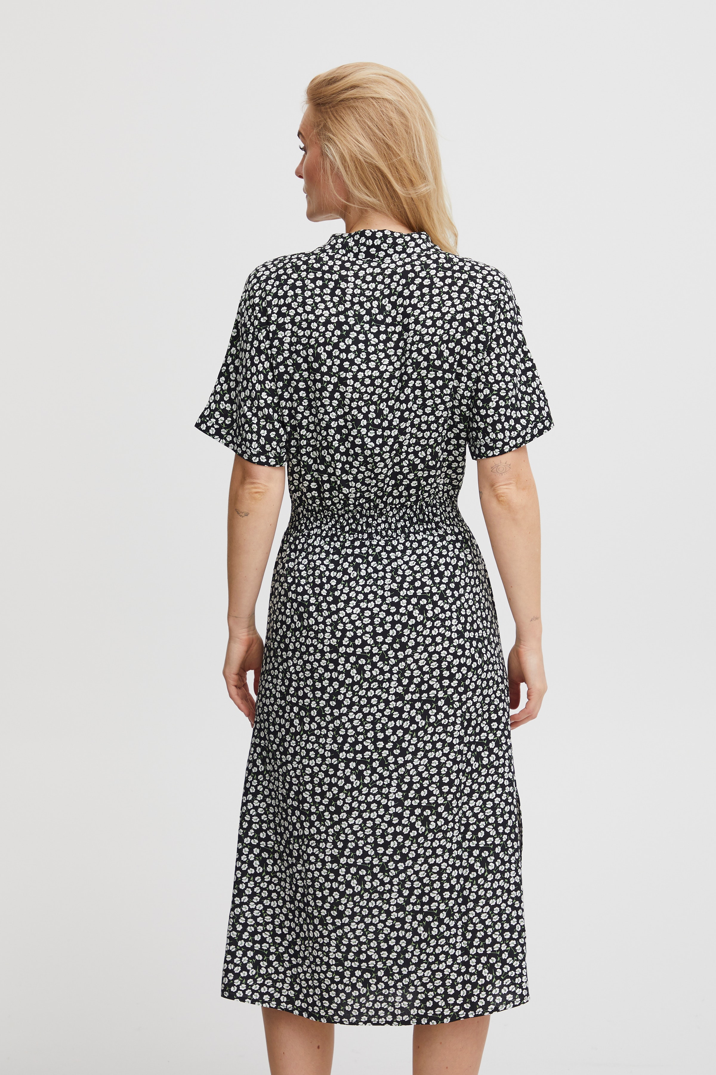 PXSINNY Kjole LOOKBOOK FRONT 50207953-202961