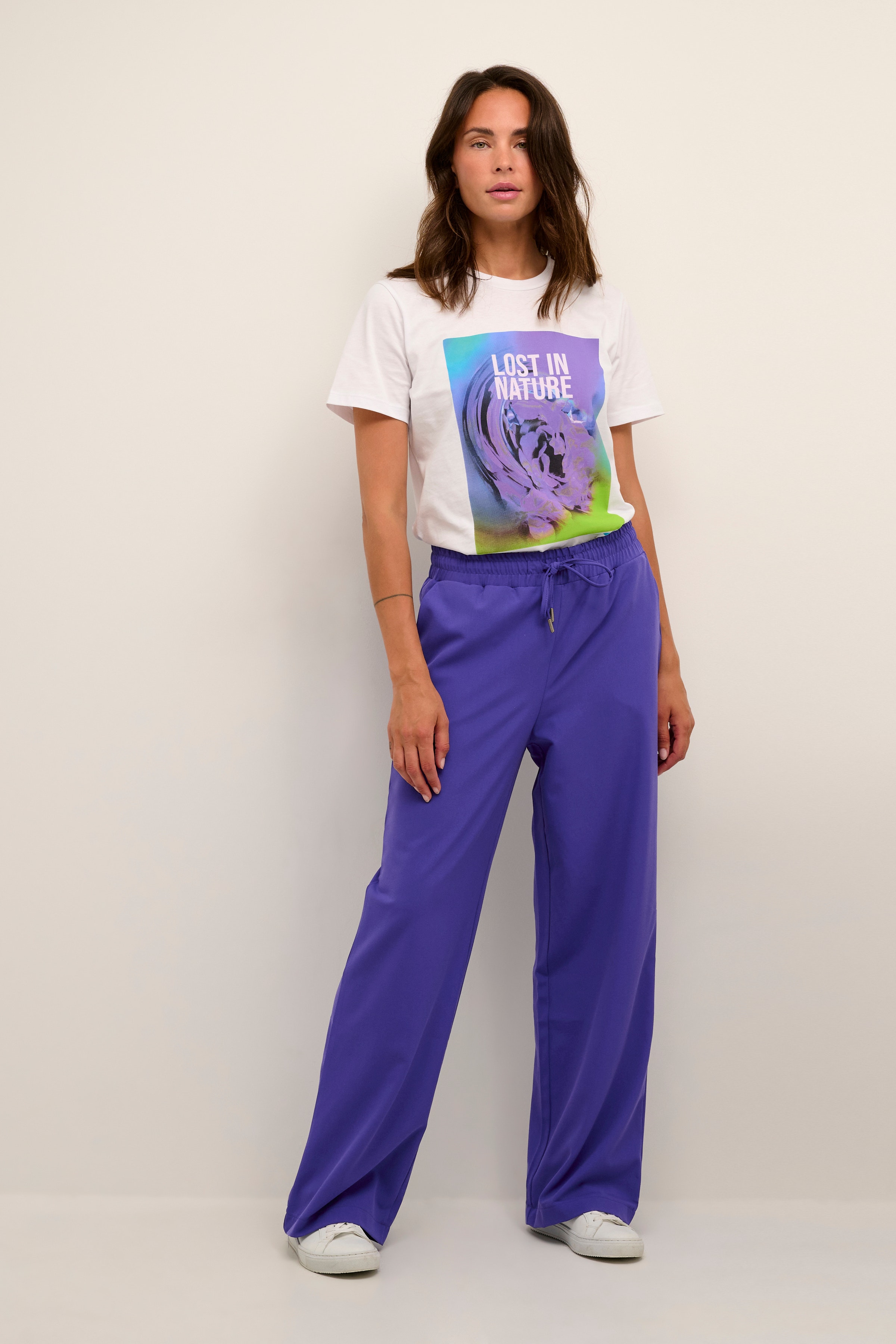 KAcolette Bukser LOOKBOOK FRONT 10552021-193847
