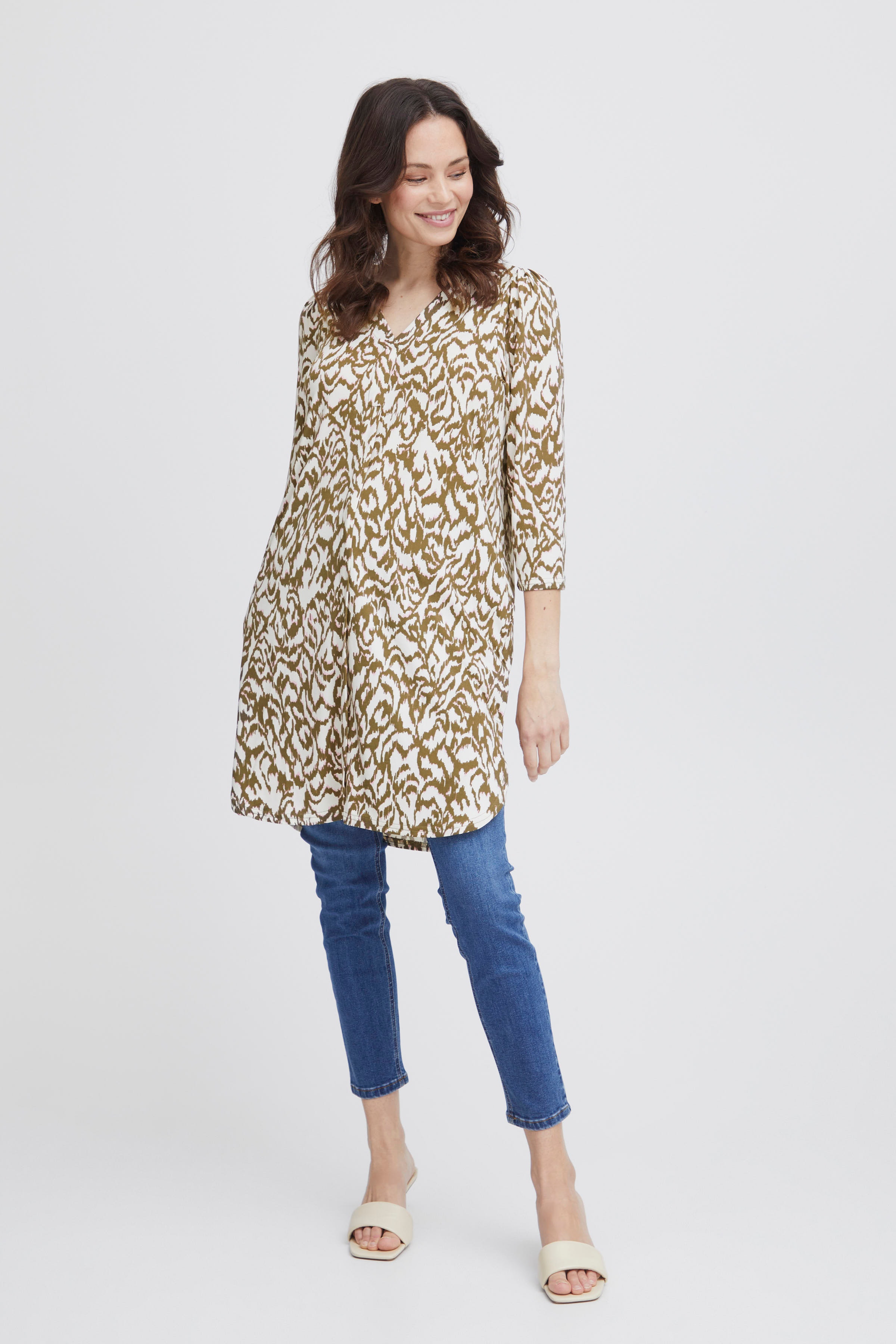 FRSEEN Tunic LOOKBOOK FRONT 20612138-202825