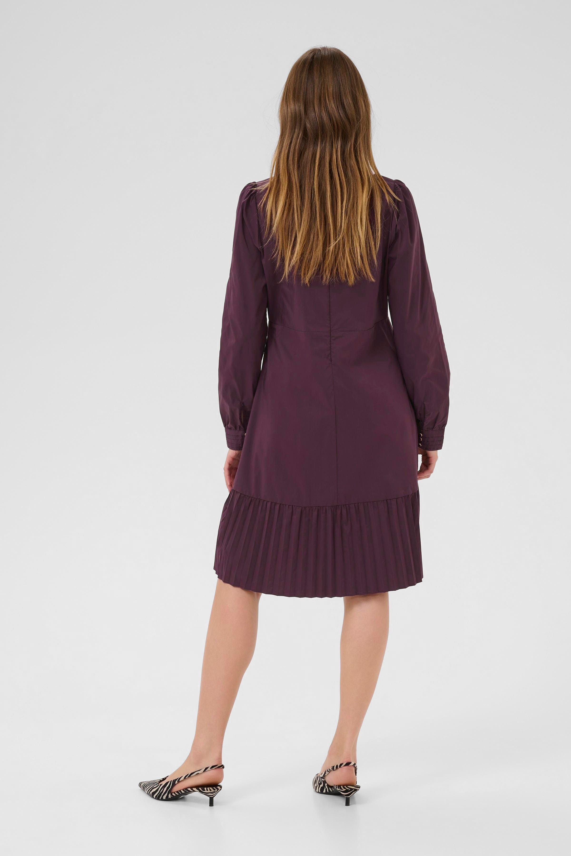 CUbeate Kjole LOOKBOOK BACK 50111419-192118