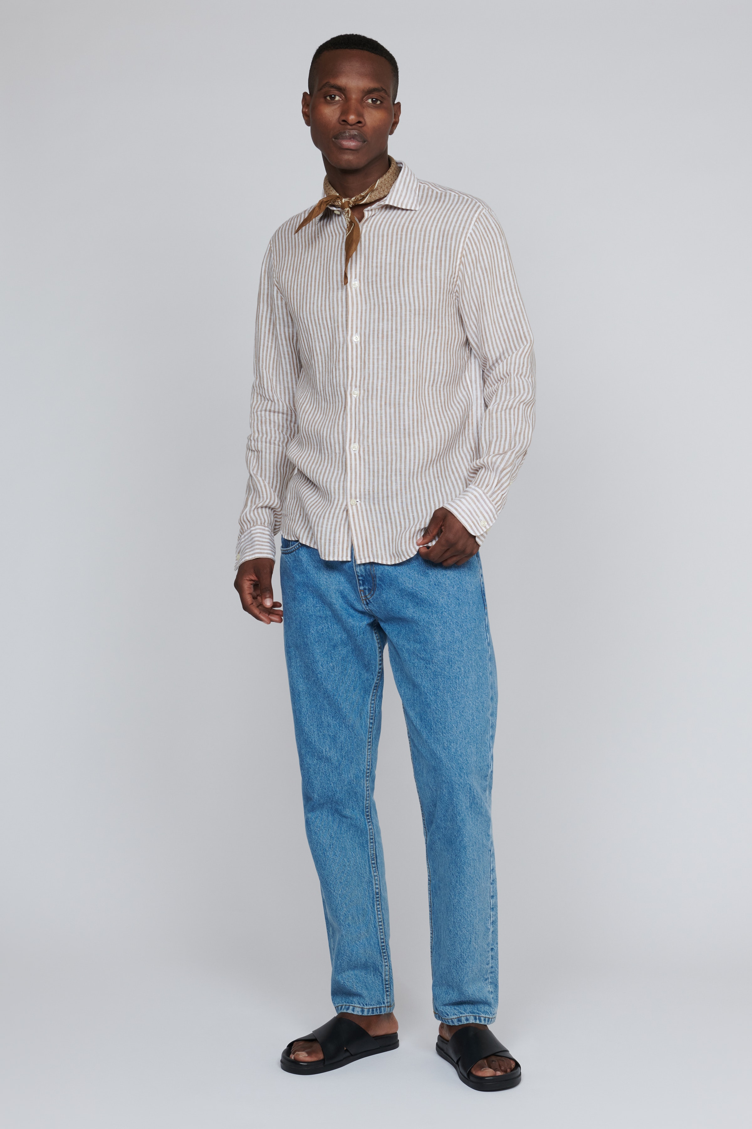 MAmarc Linen Shirt LOOKBOOK FRONT 30207239-181018