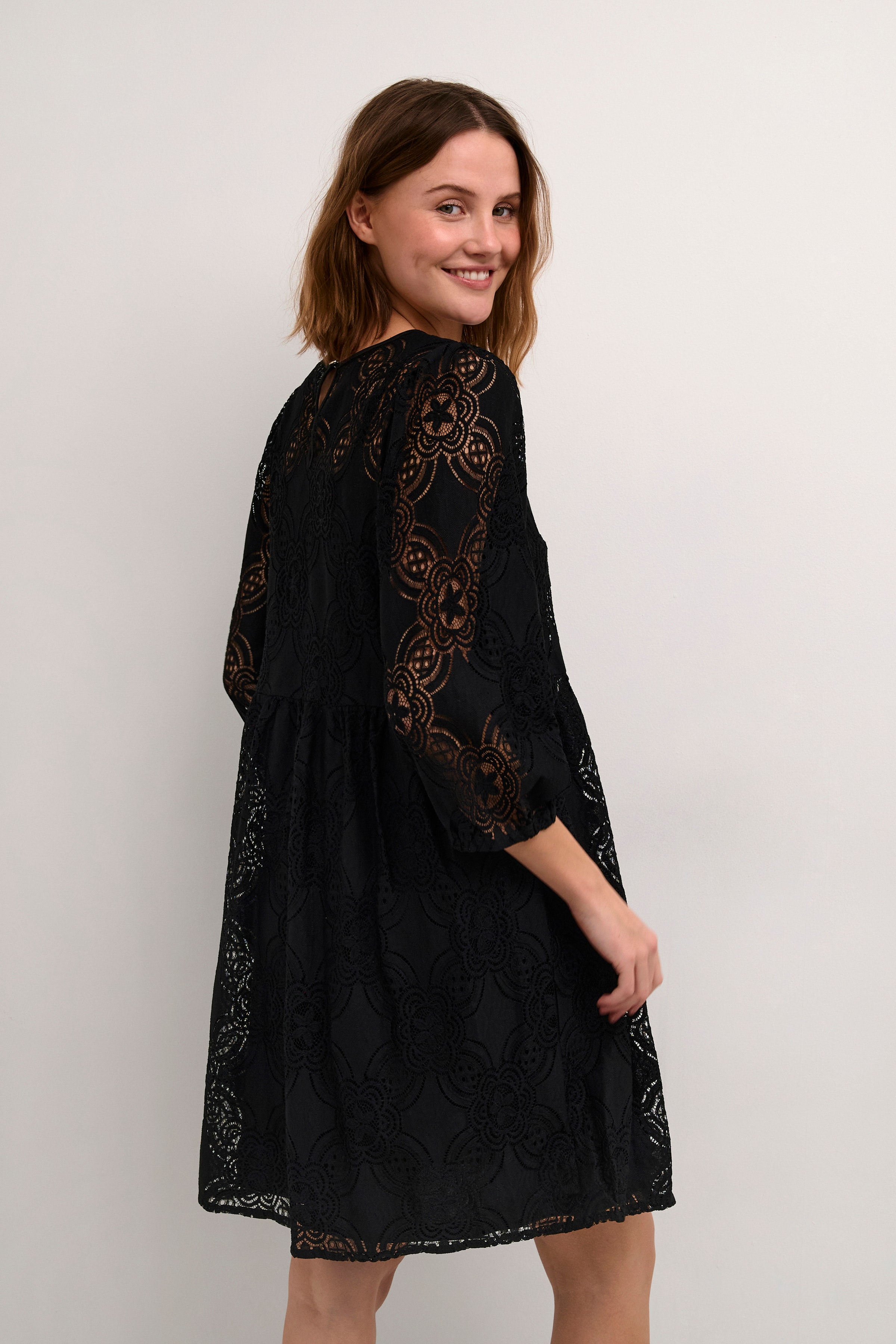 KApaula Kjole LOOKBOOK BACK 10508715-100121