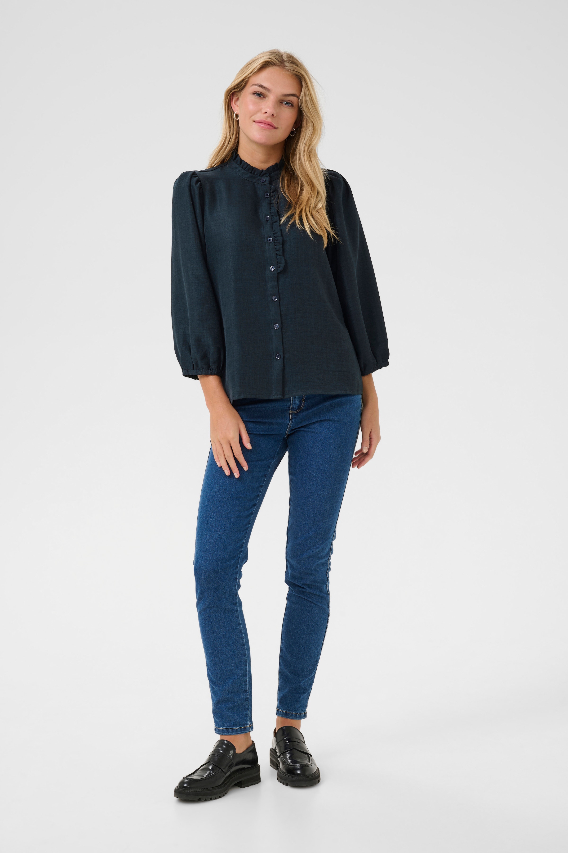 KAellen Bluse LOOKBOOK FRONT 10510302-107974