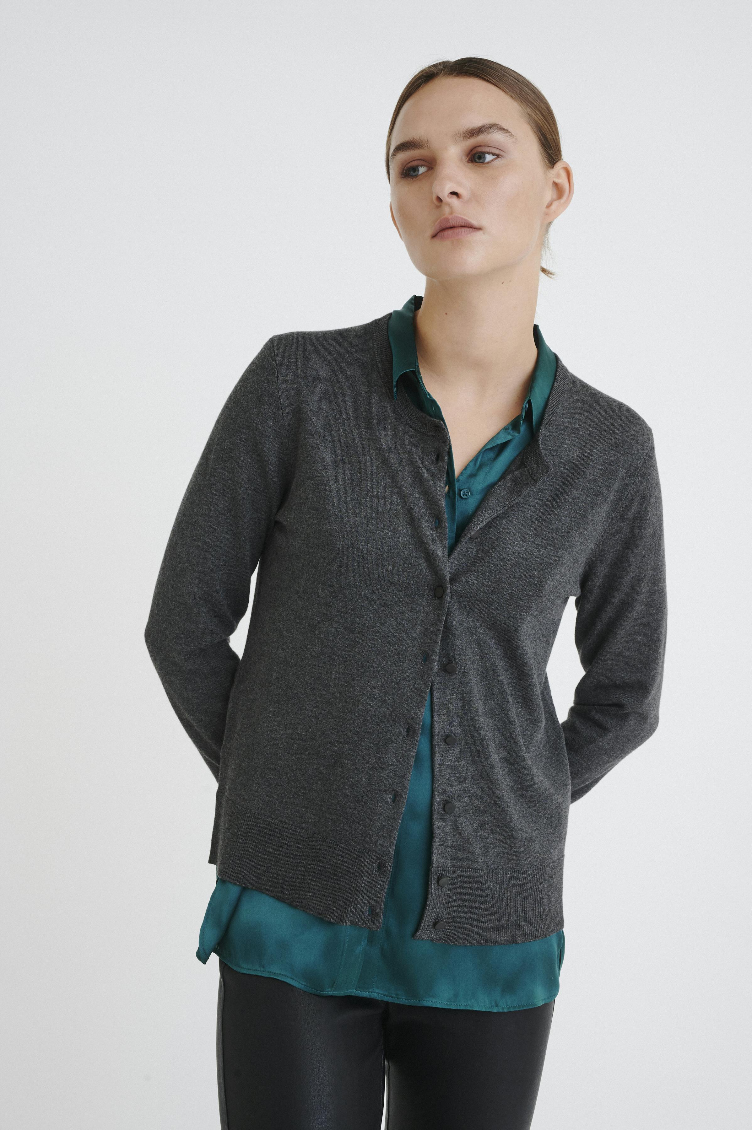 Strick-Cardigan LOOKBOOK FRONT 30100784-10085