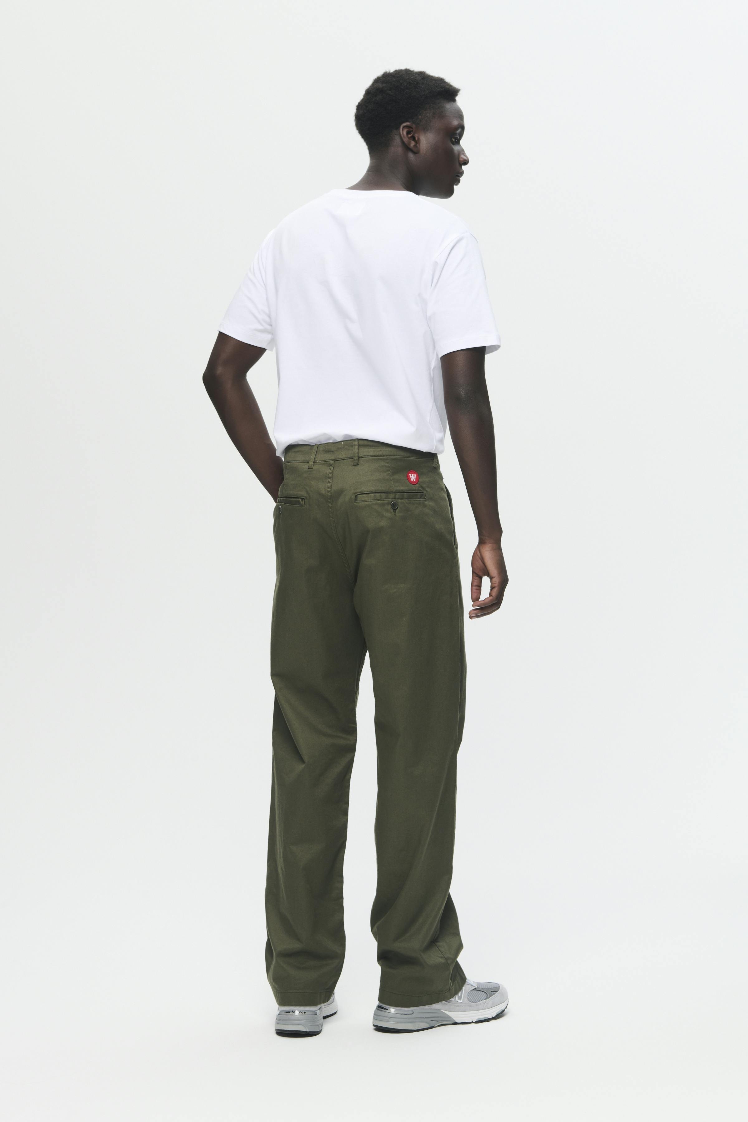 WWSilas Trousers LOOKBOOK BACK 30250260-W8002