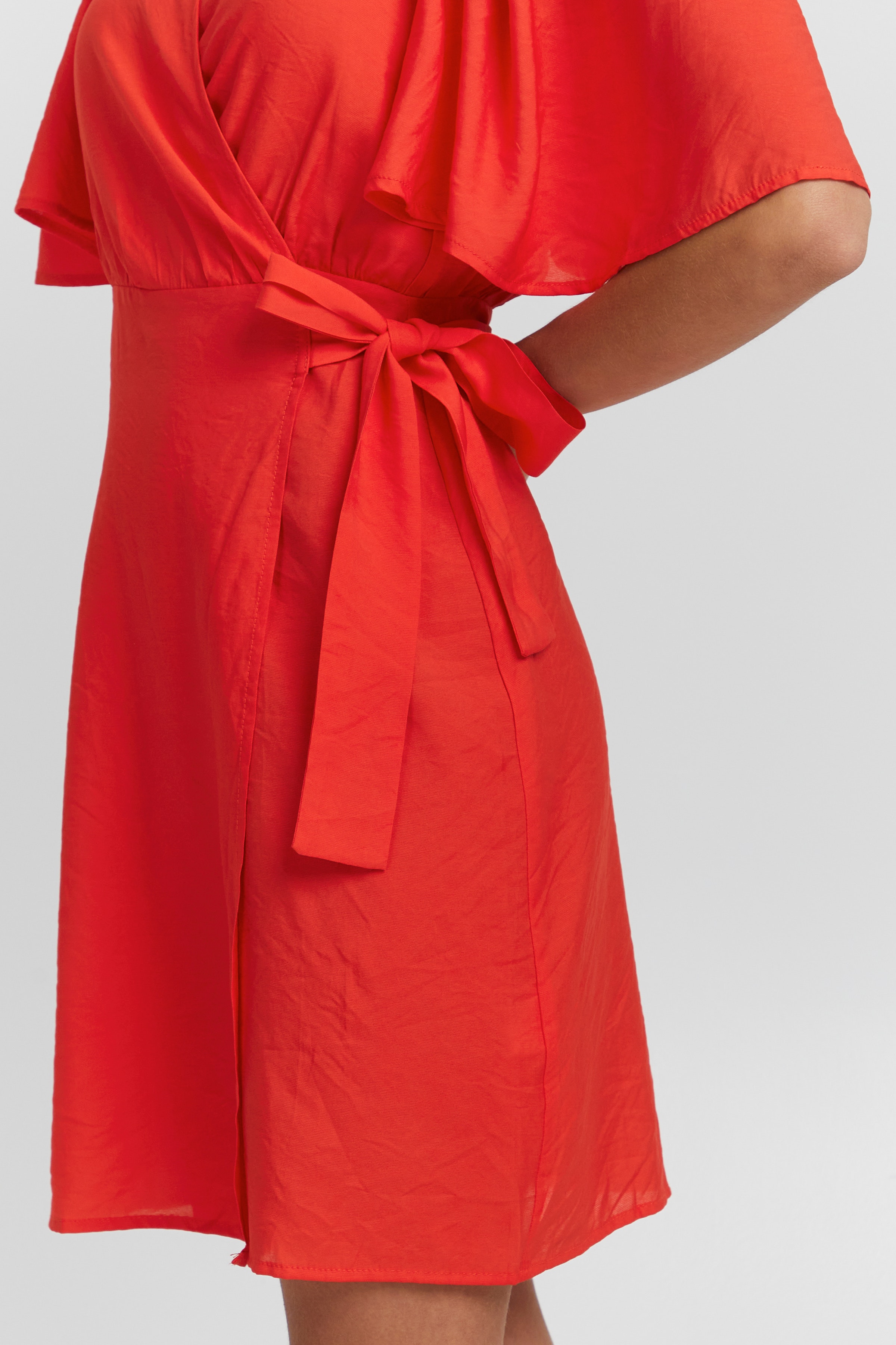 IXIRA Kjole LOOKBOOK DETAIL 20117760-171663