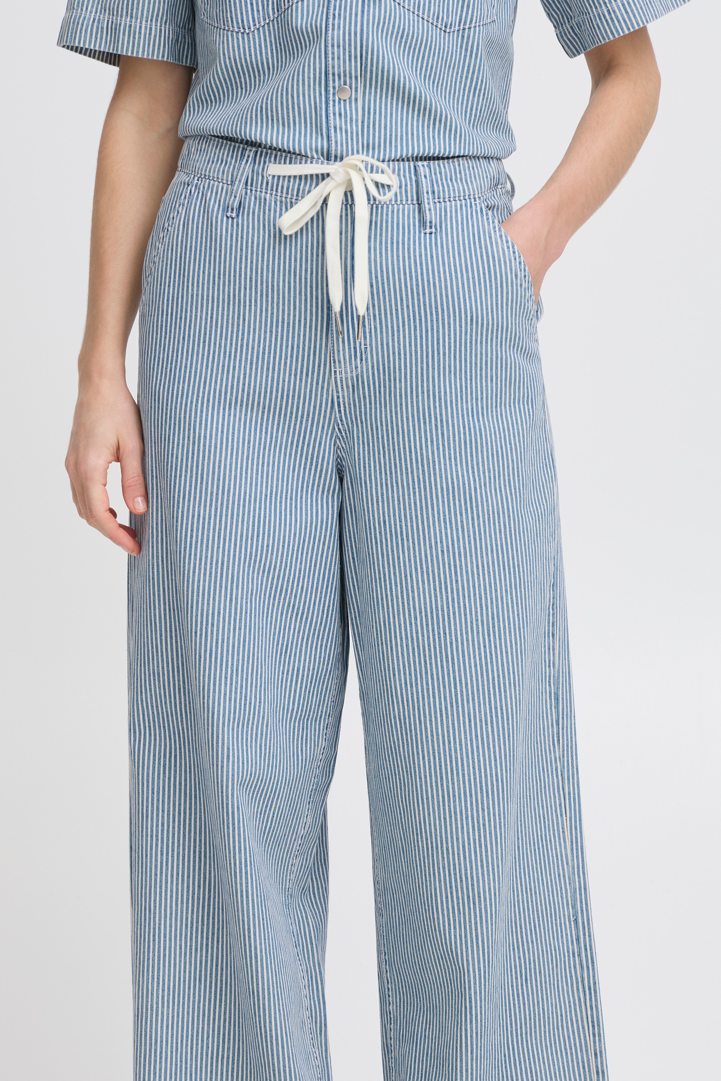 BYLARO Byxor LOOKBOOK DETAIL 20816762-204781